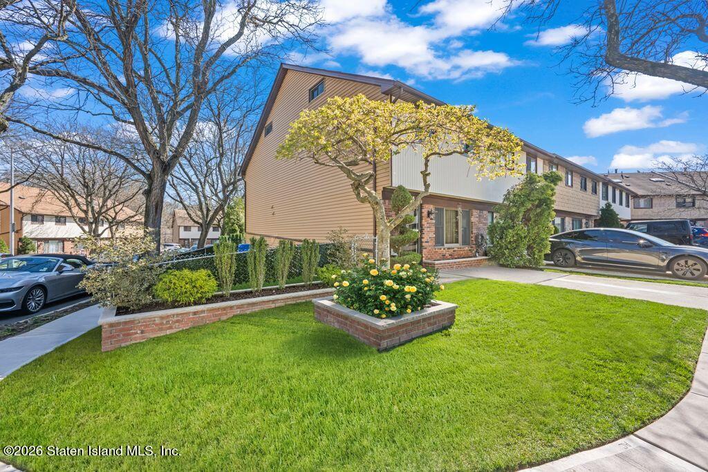 15 Hickory Circle Image 4