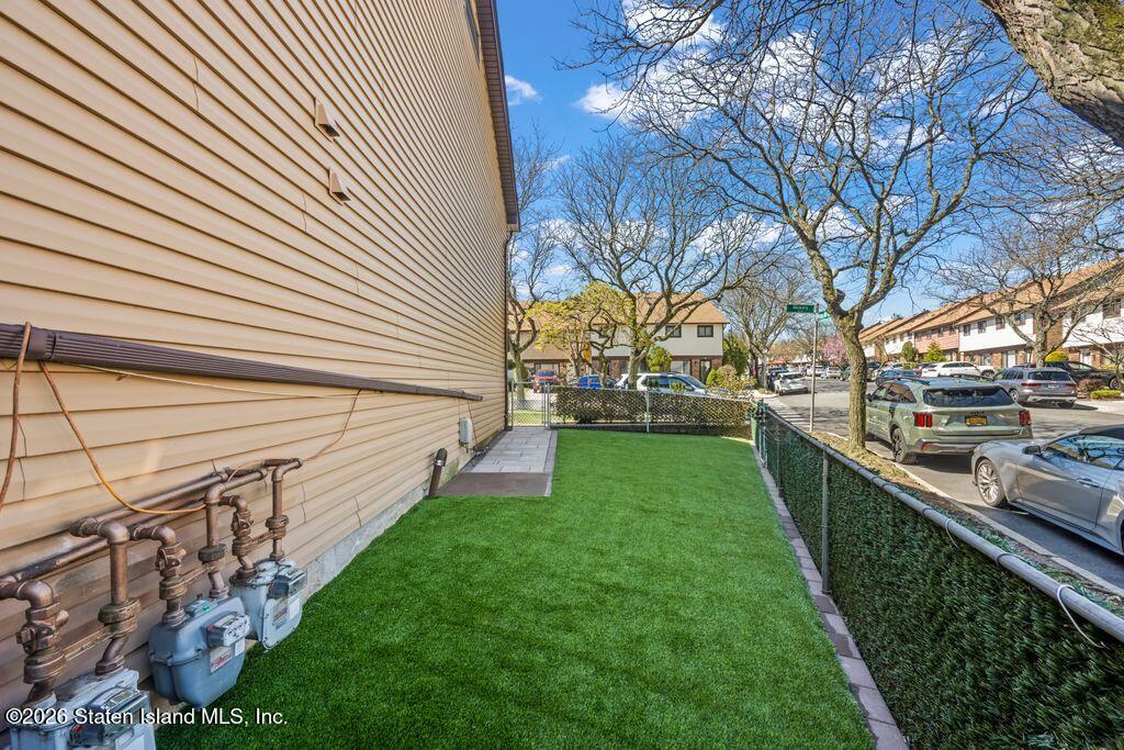 15 Hickory Circle, Staten Island, NY, 10312 image 32