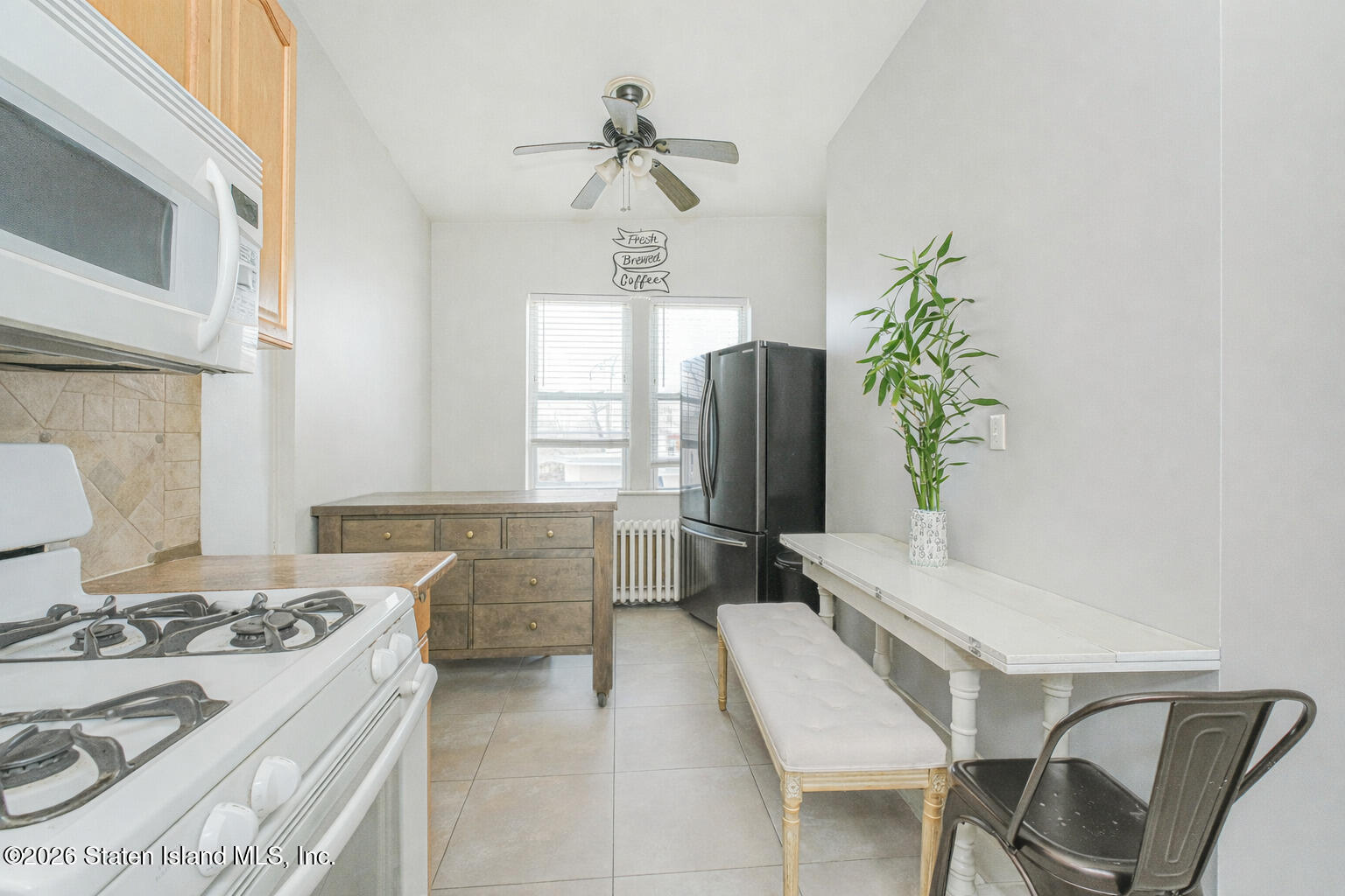 98 Robin Road, Staten Island, NY, 10305 image 17