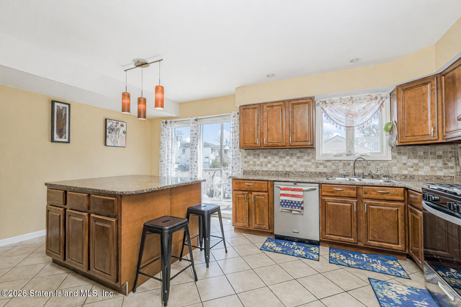 66 Rolling Hill Green, Staten Island, NY, 10312 image 10