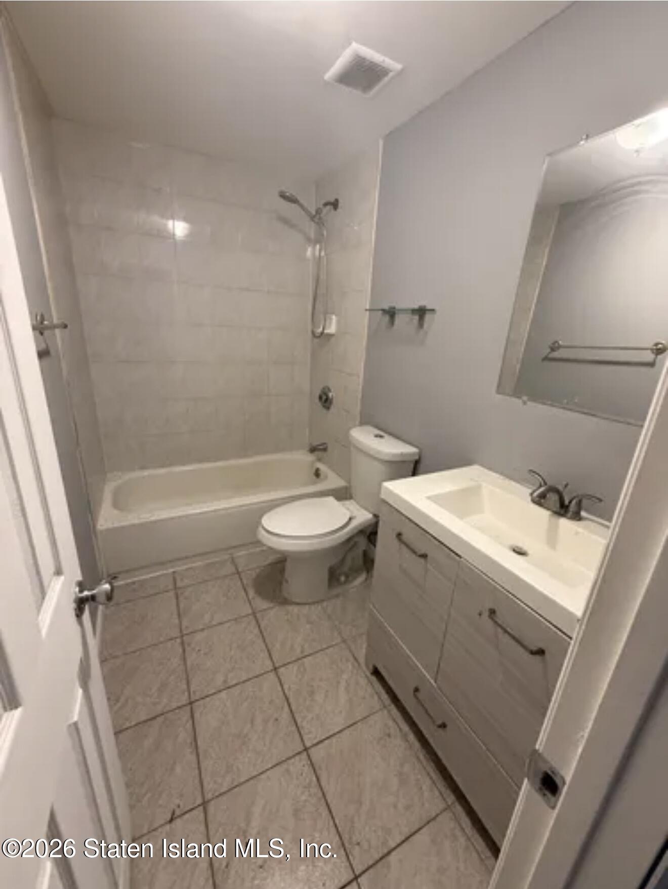 37 Metcalfe Street, Staten Island, NY, 10304 image 25