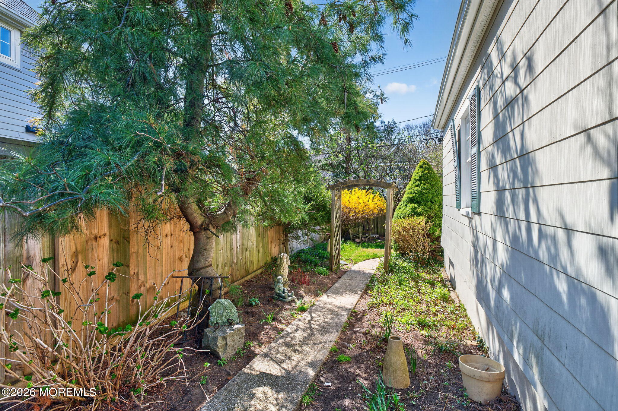 93 N Sunnycrest Drive, Little Silver, NJ, 07739 image 11