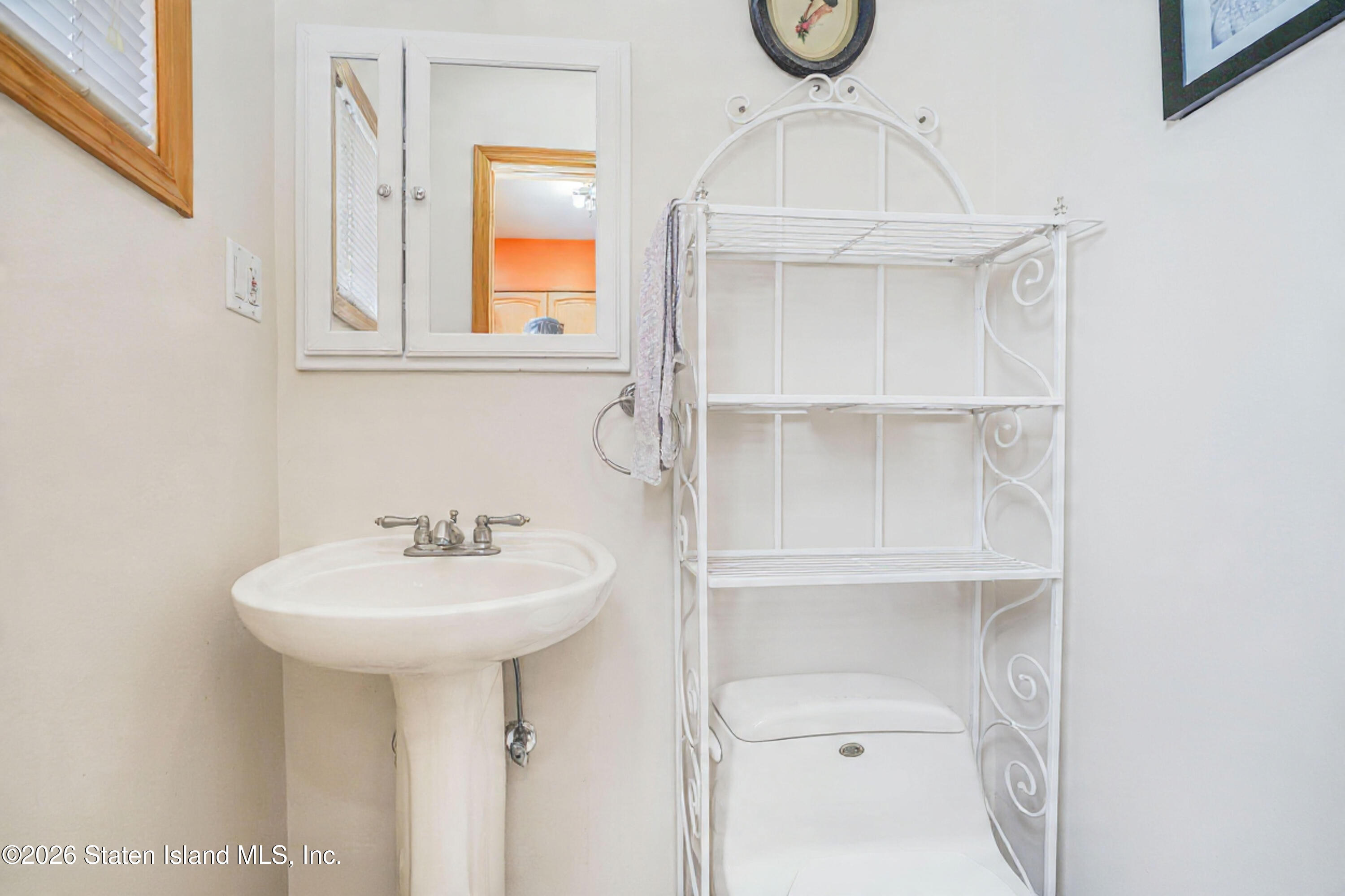 81 Winthrop Place, Staten Island, NY, 10314 image 13