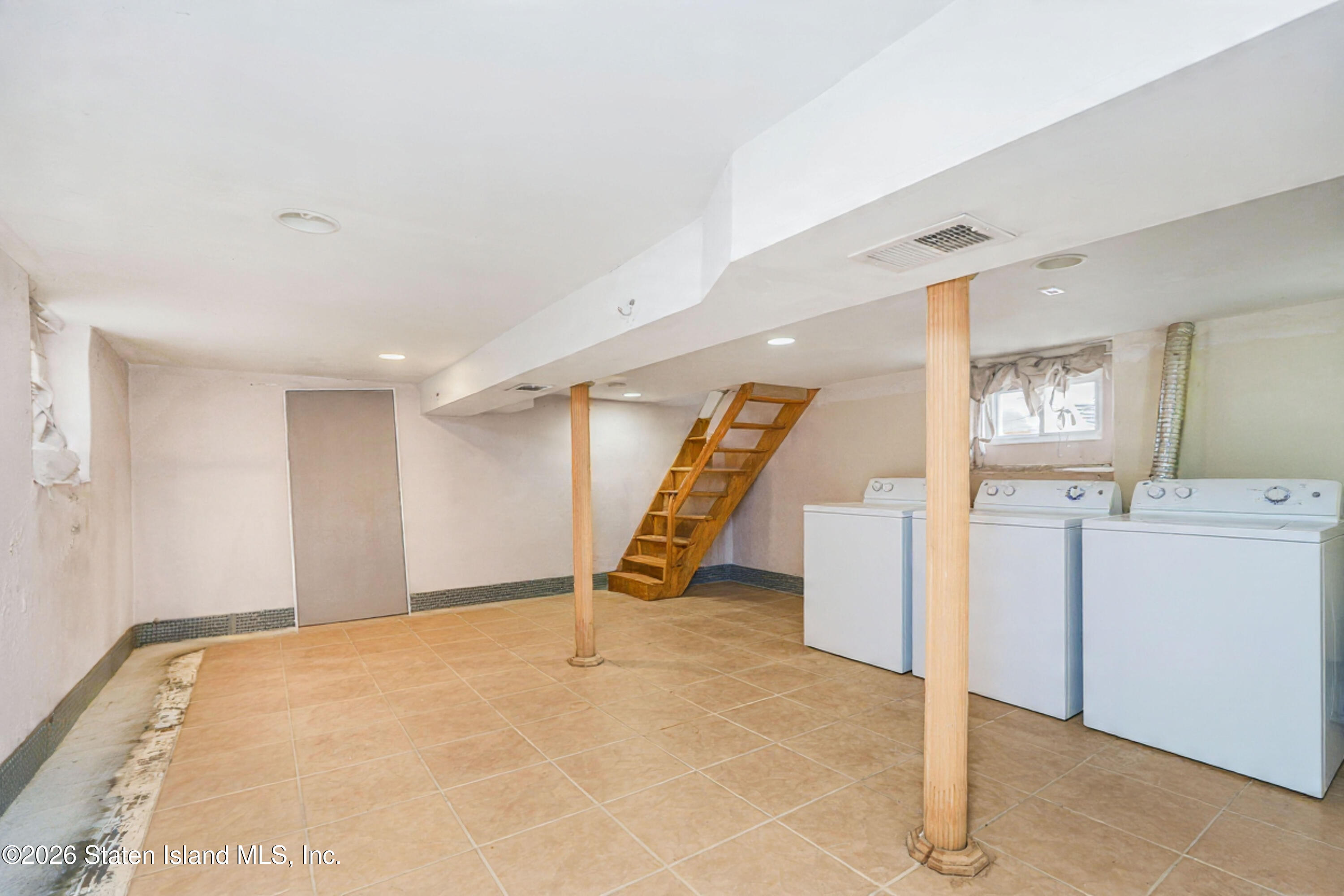 81 Winthrop Place, Staten Island, NY, 10314 image 20