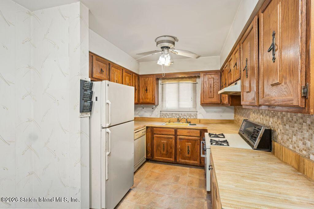 26 Manchester Drive, Staten Island, NY, 10312 image 24