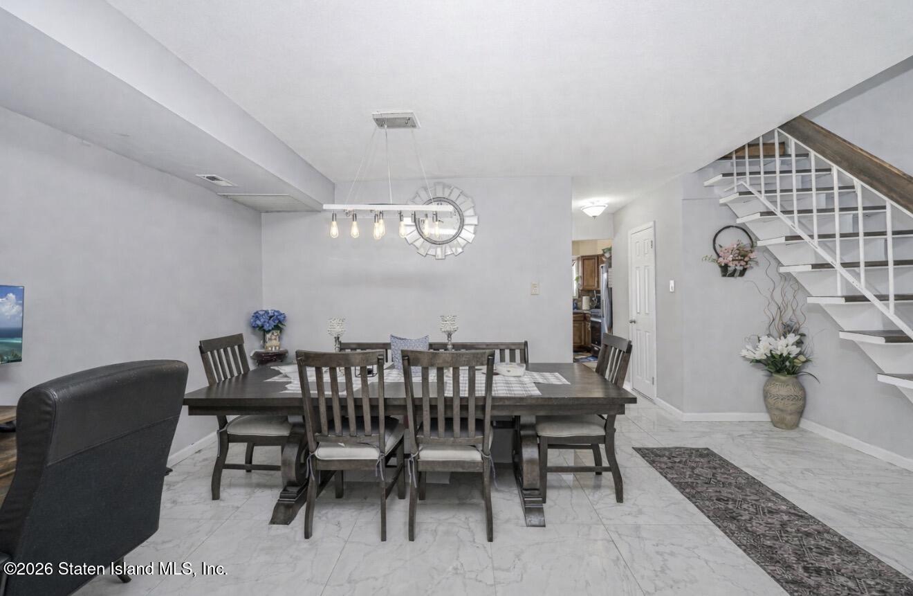 66 Rolling Hill Green, Staten Island, NY, 10312 image 8