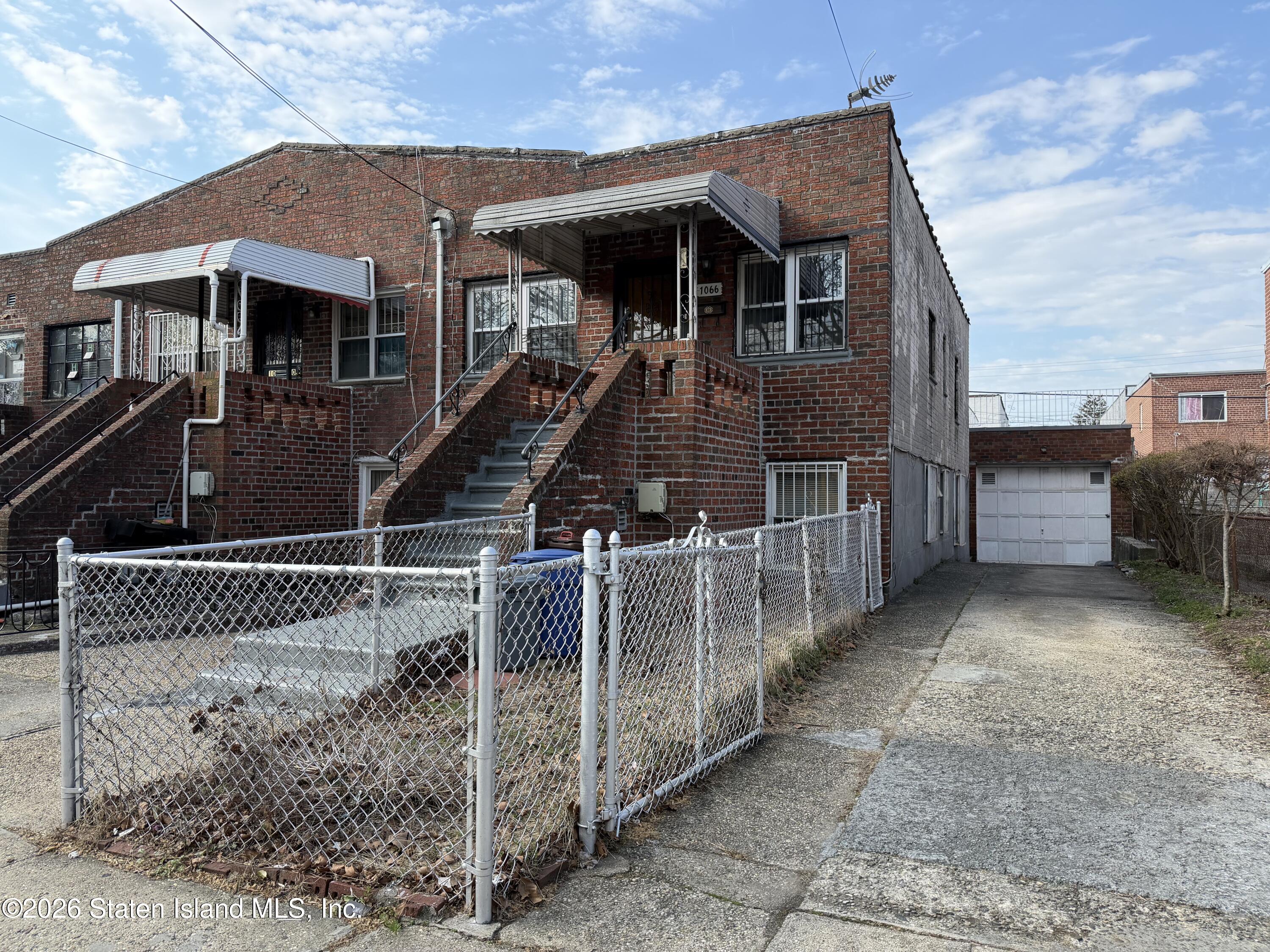 1066 E 100th Street Image 1