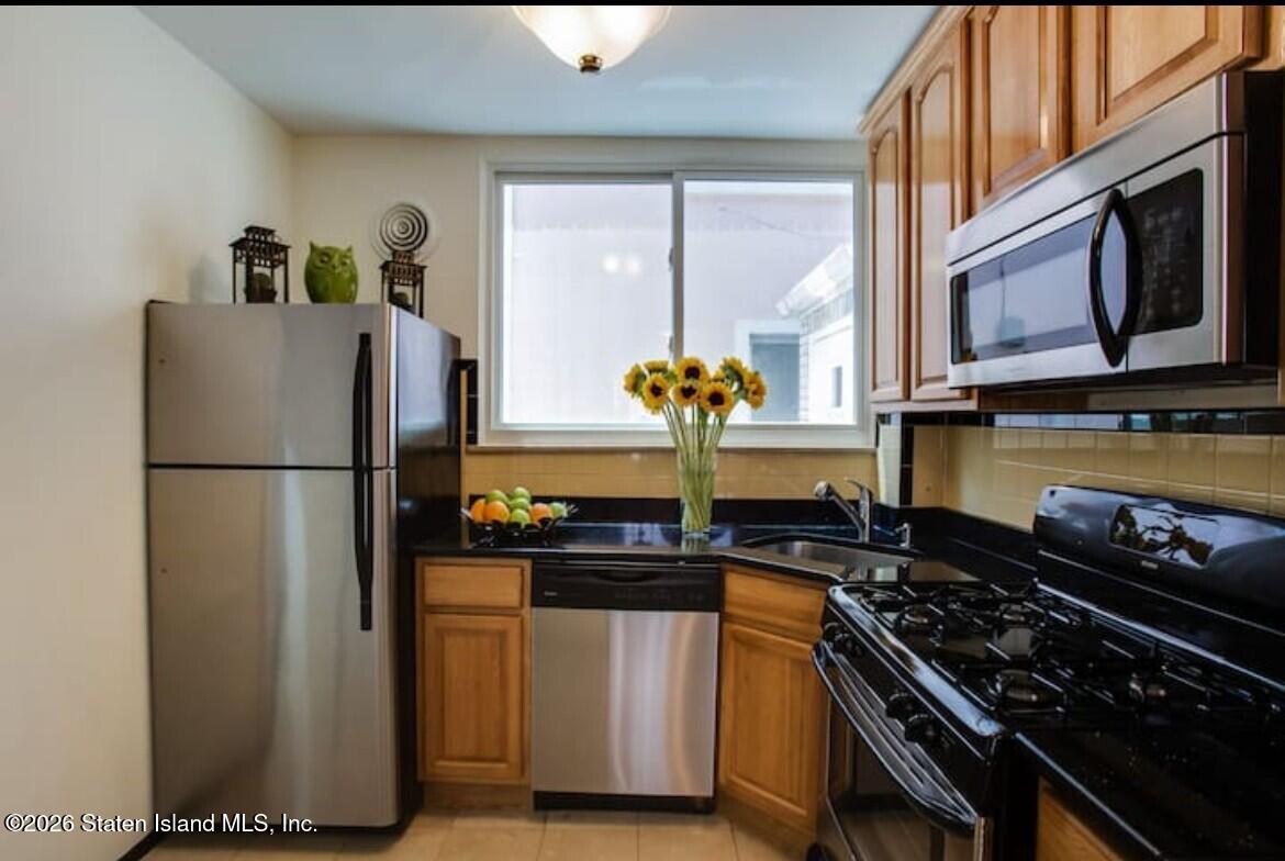7739 Shore Road, Brooklyn, NY, 11209 image 23
