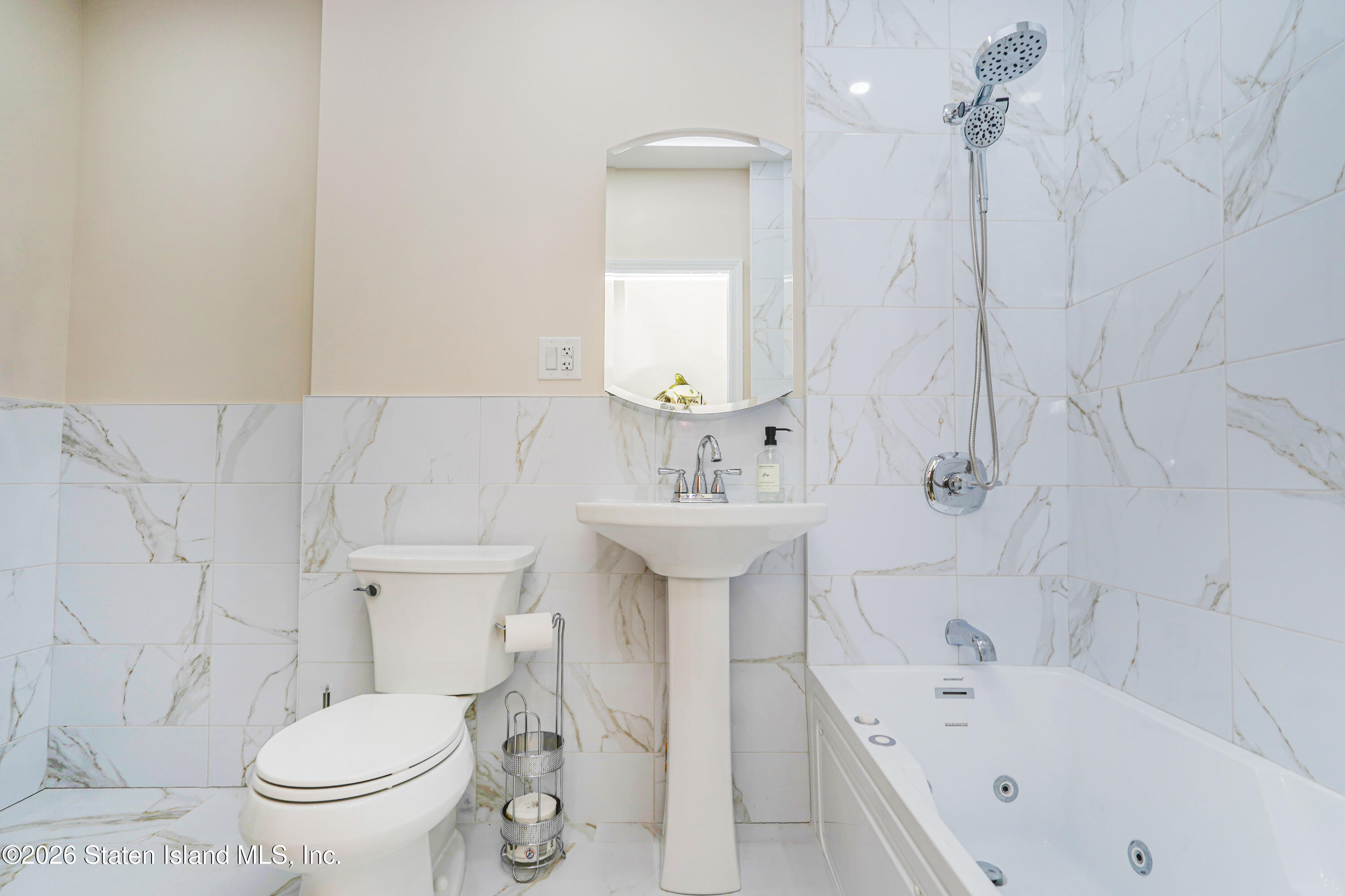 2015 66th Street, Brooklyn, NY, 11204 image 19