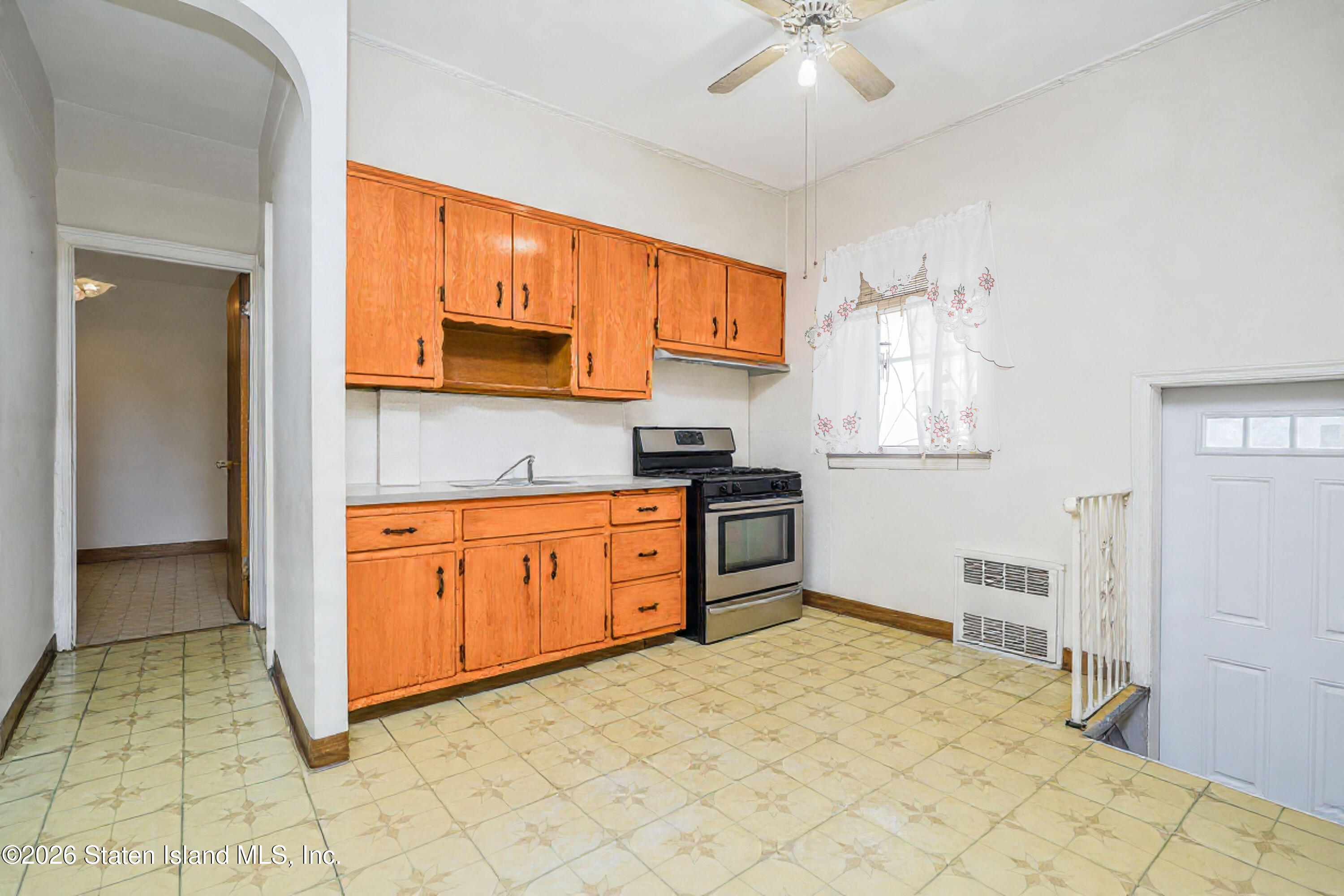 2015 66th Street, Brooklyn, NY, 11204 image 20