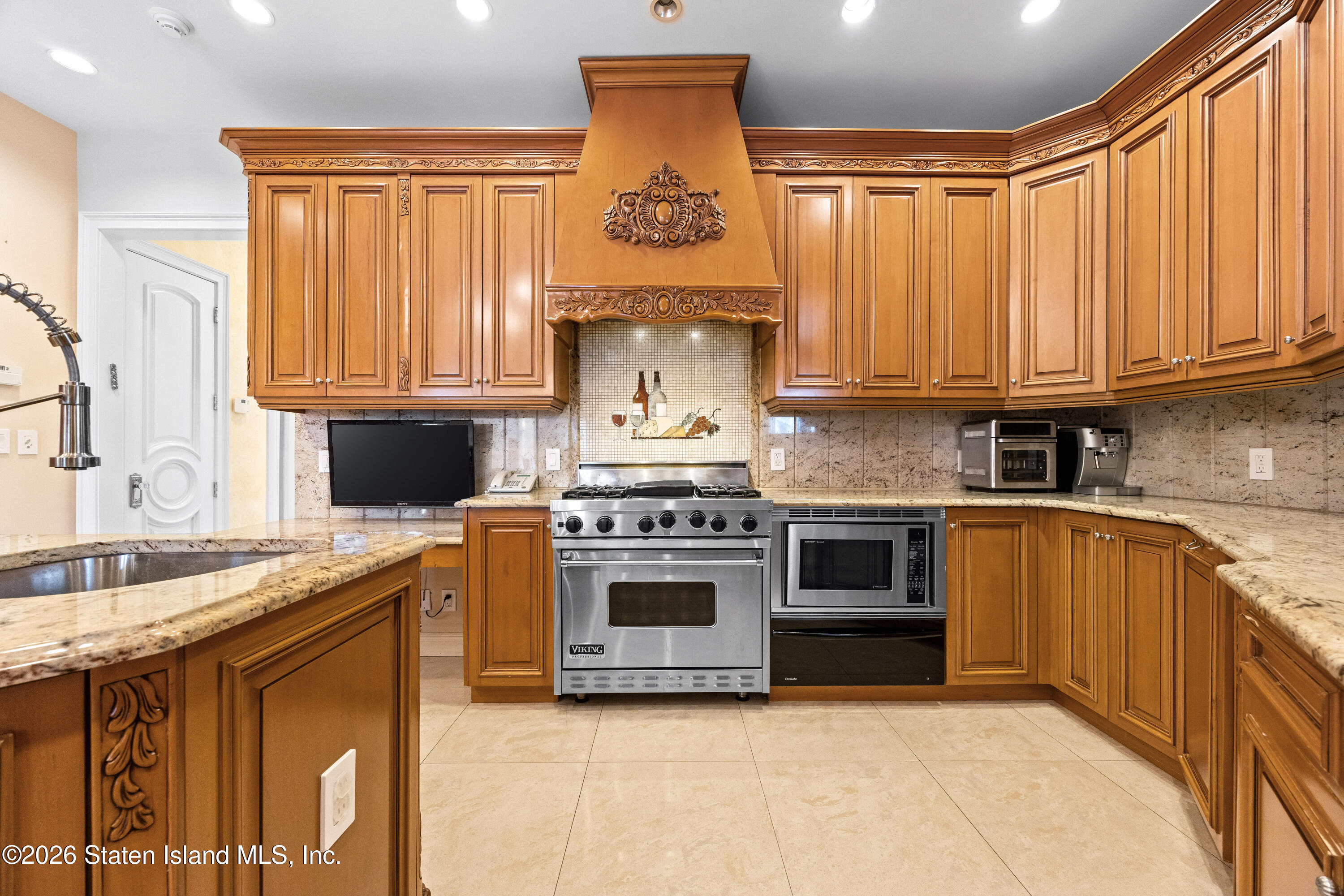 120 College Place, Staten Island, NY, 10304 image 17