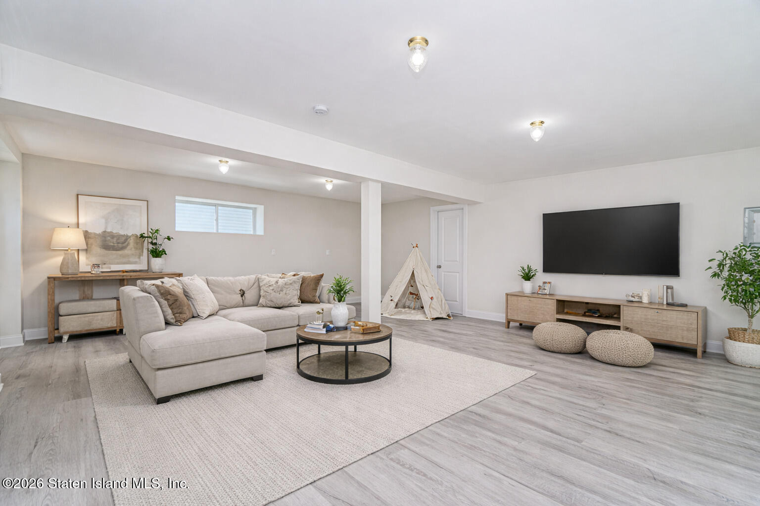 552 Drumgoole Road, Staten Island, NY, 10312 image 21