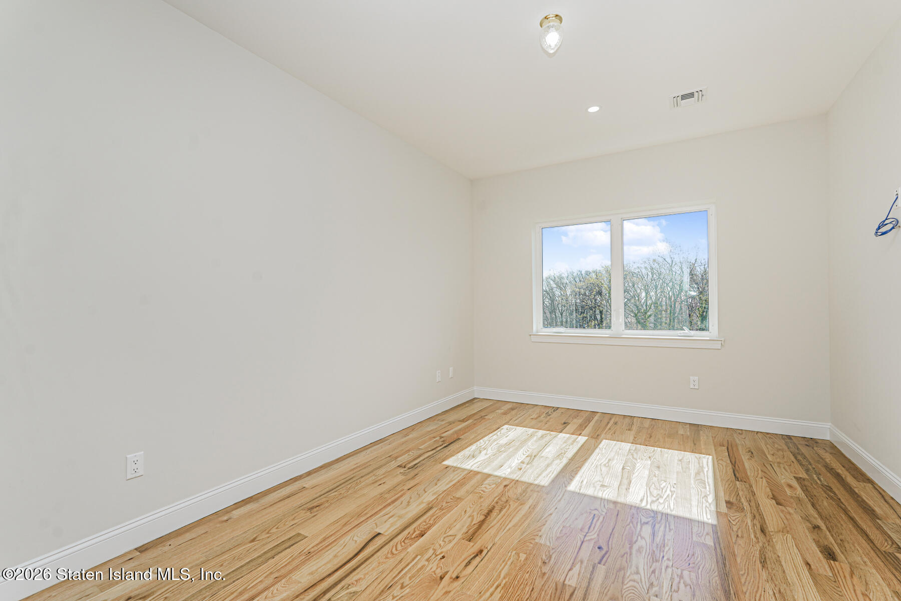 552 Drumgoole Road, Staten Island, NY, 10312 image 14