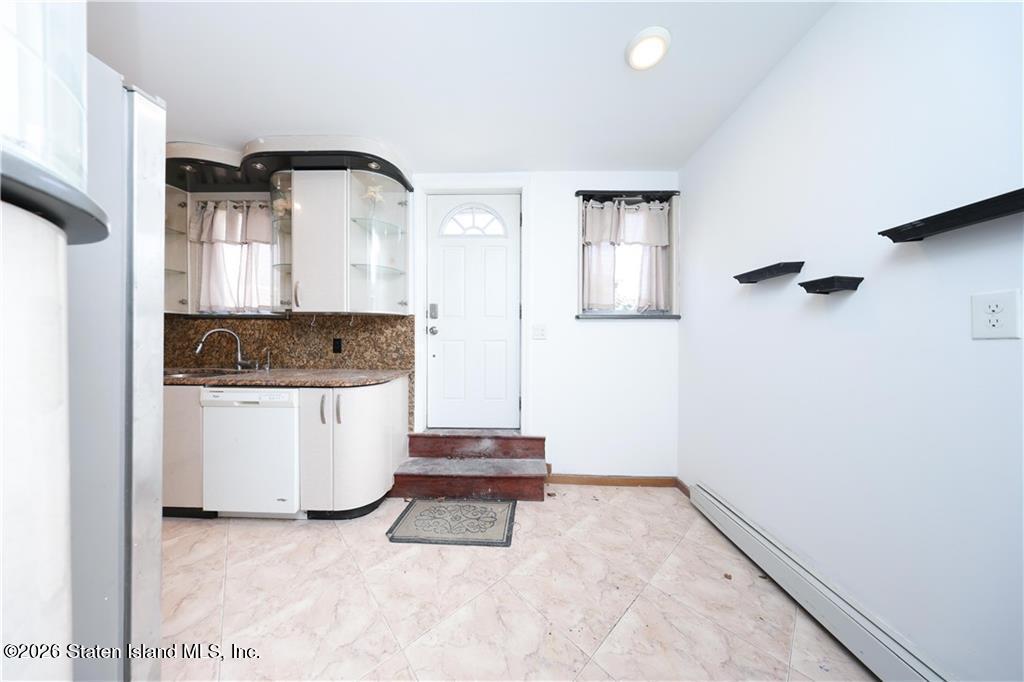 154 Weed Avenue Image 5