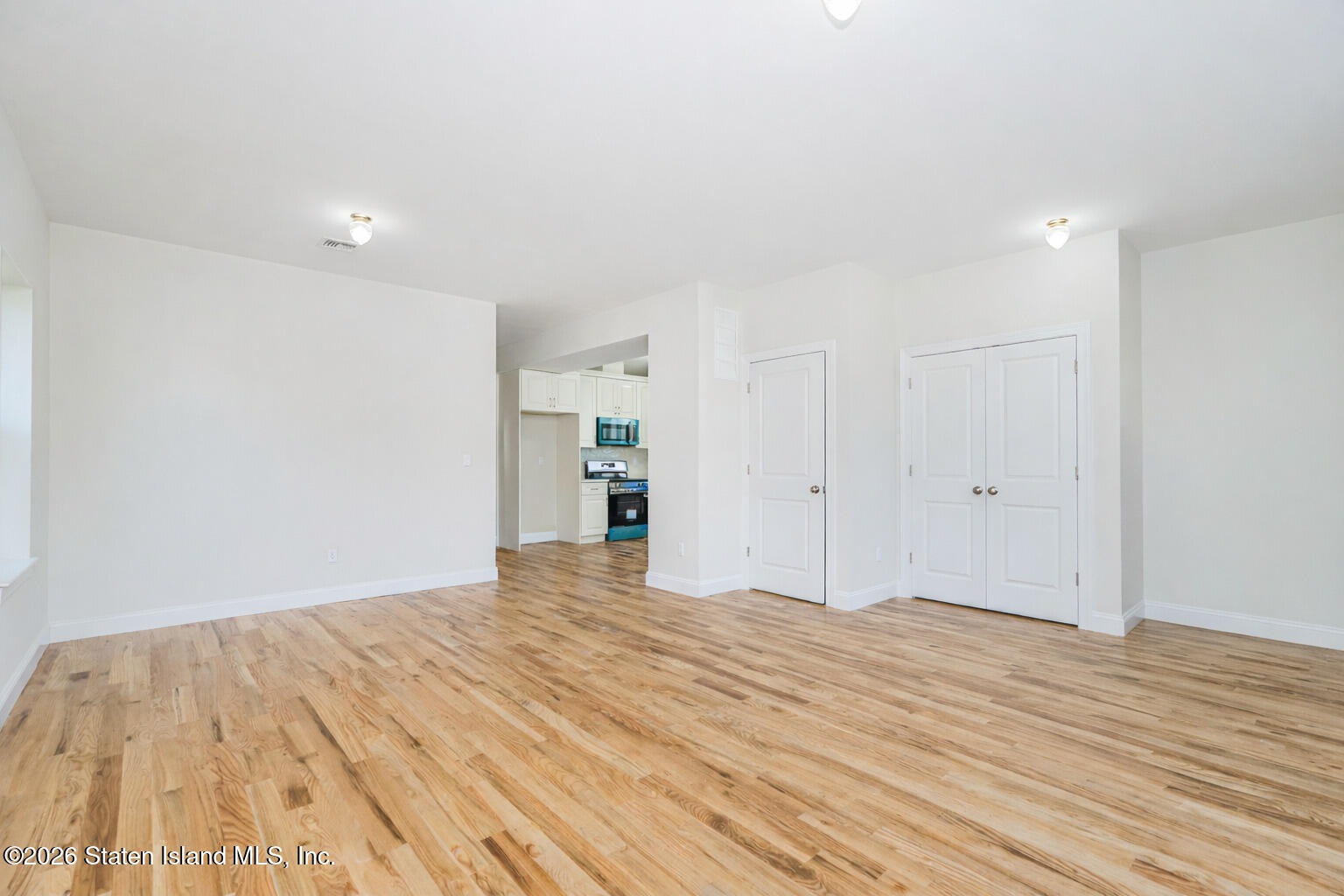 552 Drumgoole Road, Staten Island, NY, 10312 image 16
