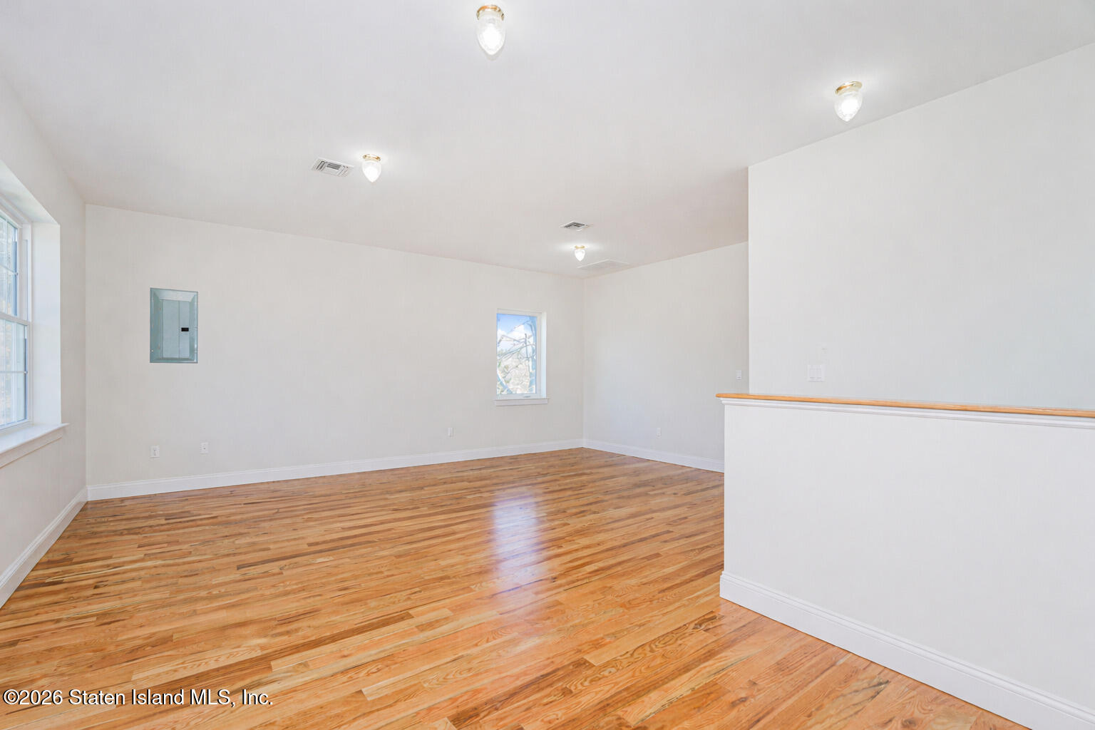 552 Drumgoole Road, Staten Island, NY, 10312 image 27
