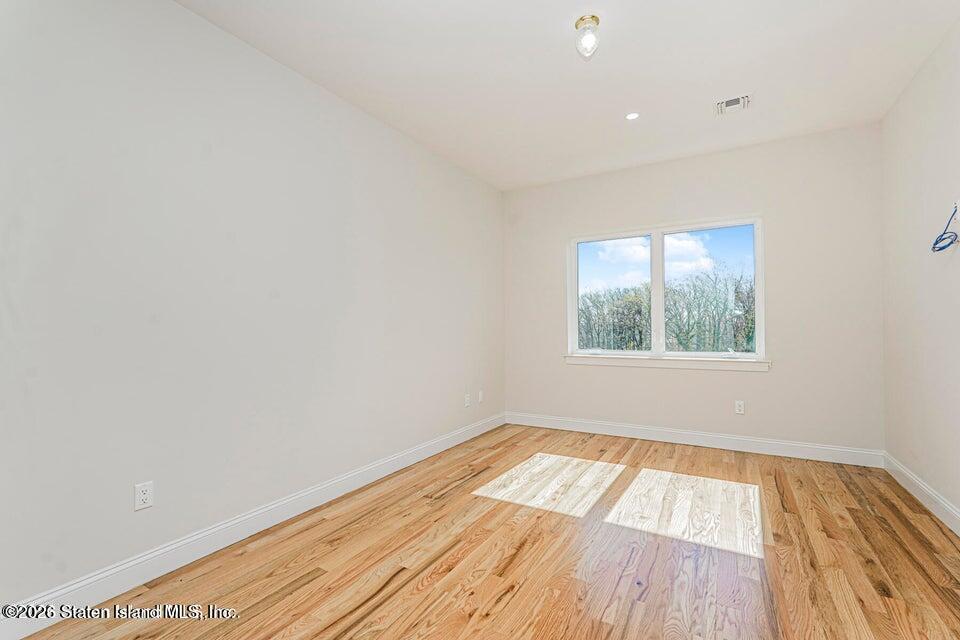 556 Drumgoole Road, Staten Island, NY, 10312 image 15