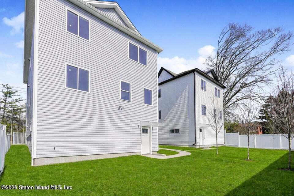 556 Drumgoole Road, Staten Island, NY, 10312 image 26