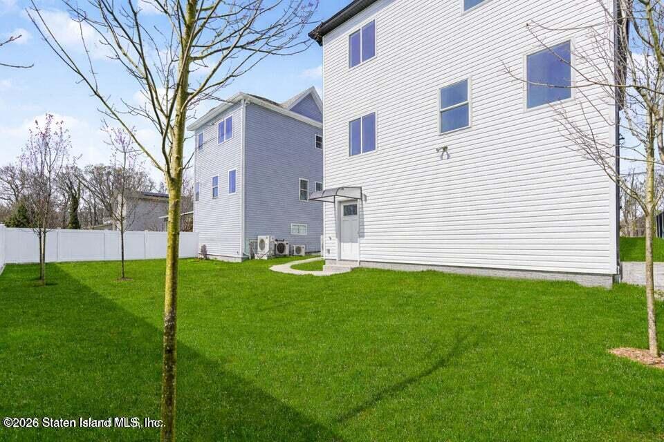 556 Drumgoole Road, Staten Island, NY, 10312 image 27