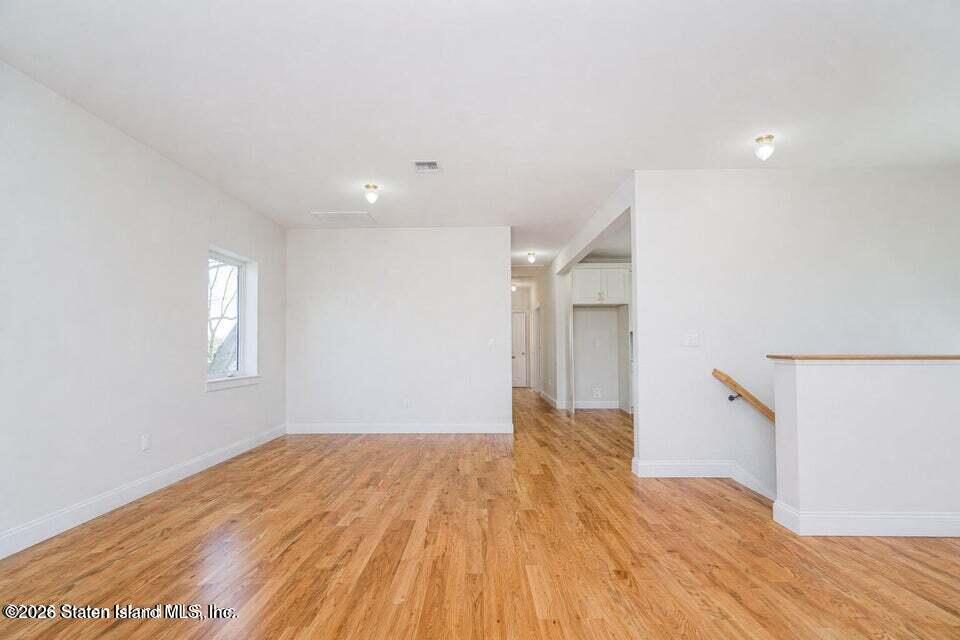 556 Drumgoole Road, Staten Island, NY, 10312 image 29
