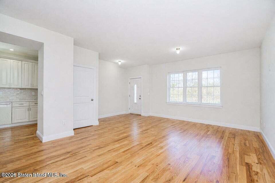 556 Drumgoole Road, Staten Island, NY, 10312 image 41