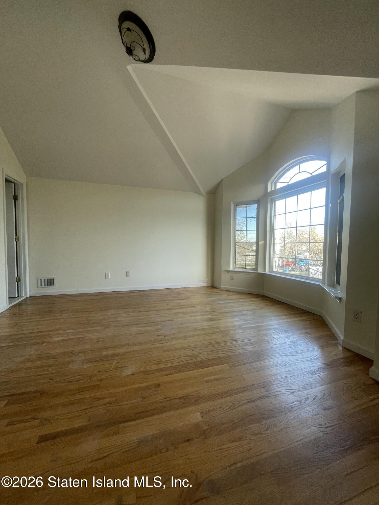 321 Olympia Boulevard, Staten Island, NY, 10305 image 6
