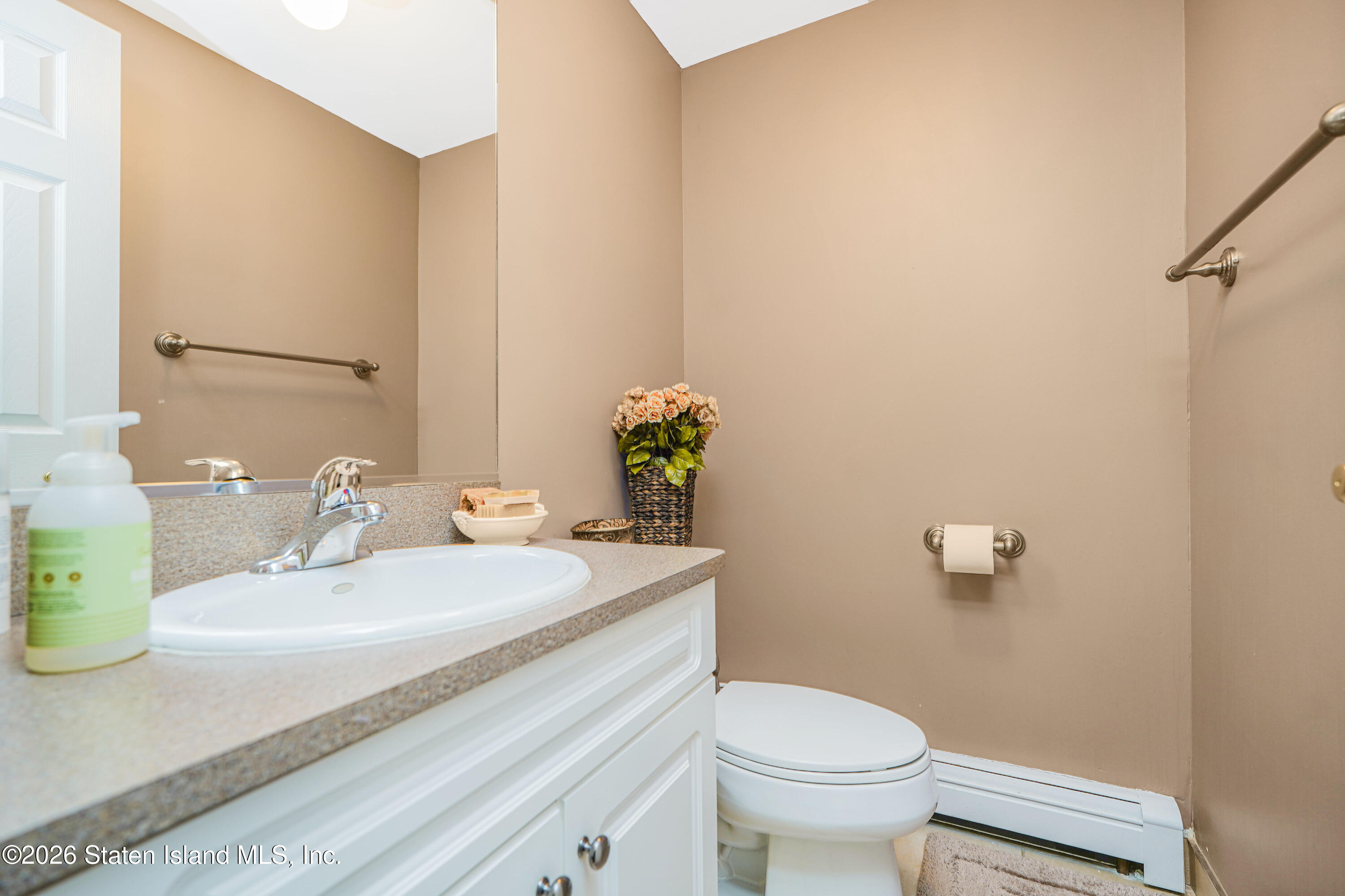 11 Whitaker Place, Staten Island, NY, 10304 image 29