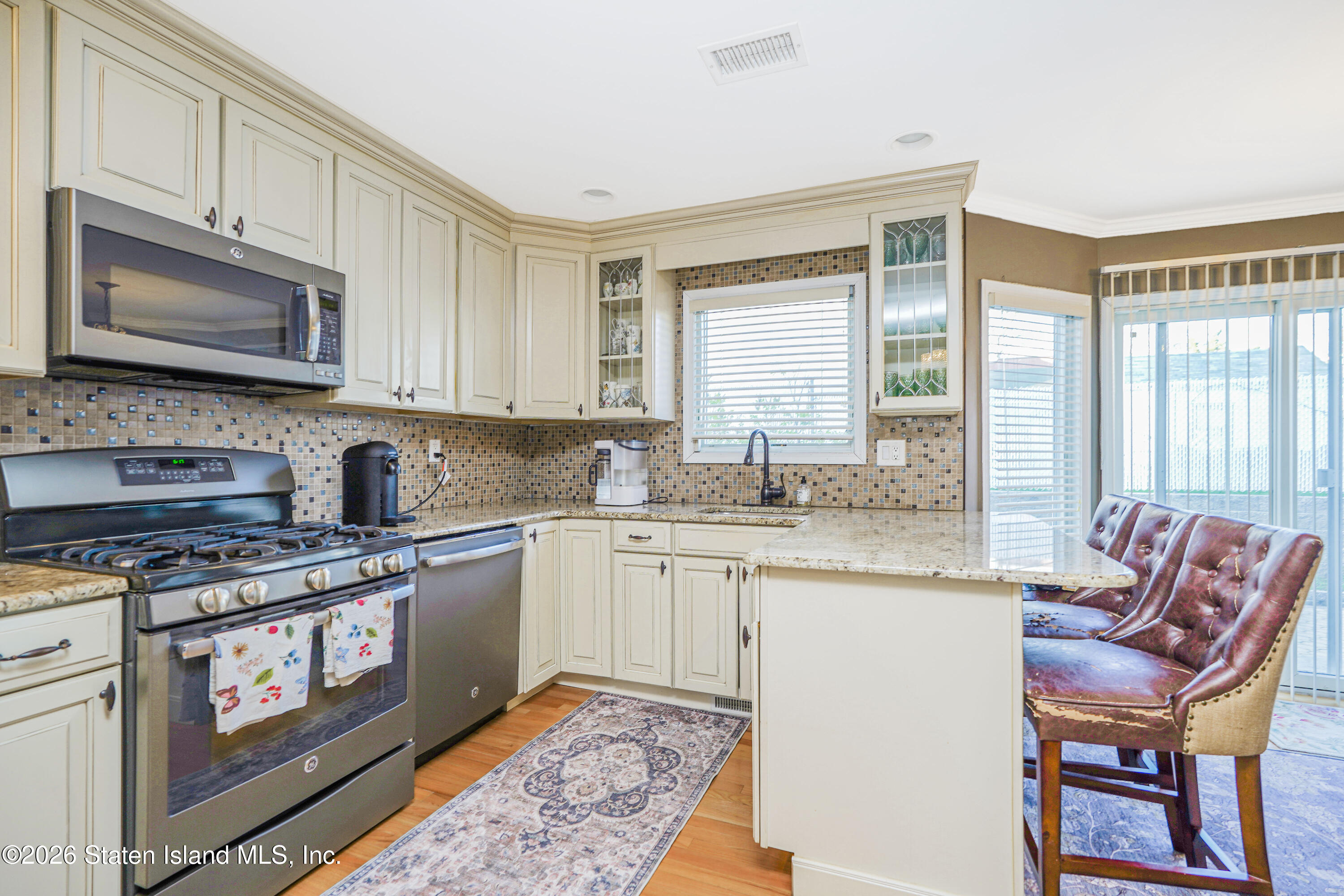 11 Whitaker Place, Staten Island, NY, 10304 image 11