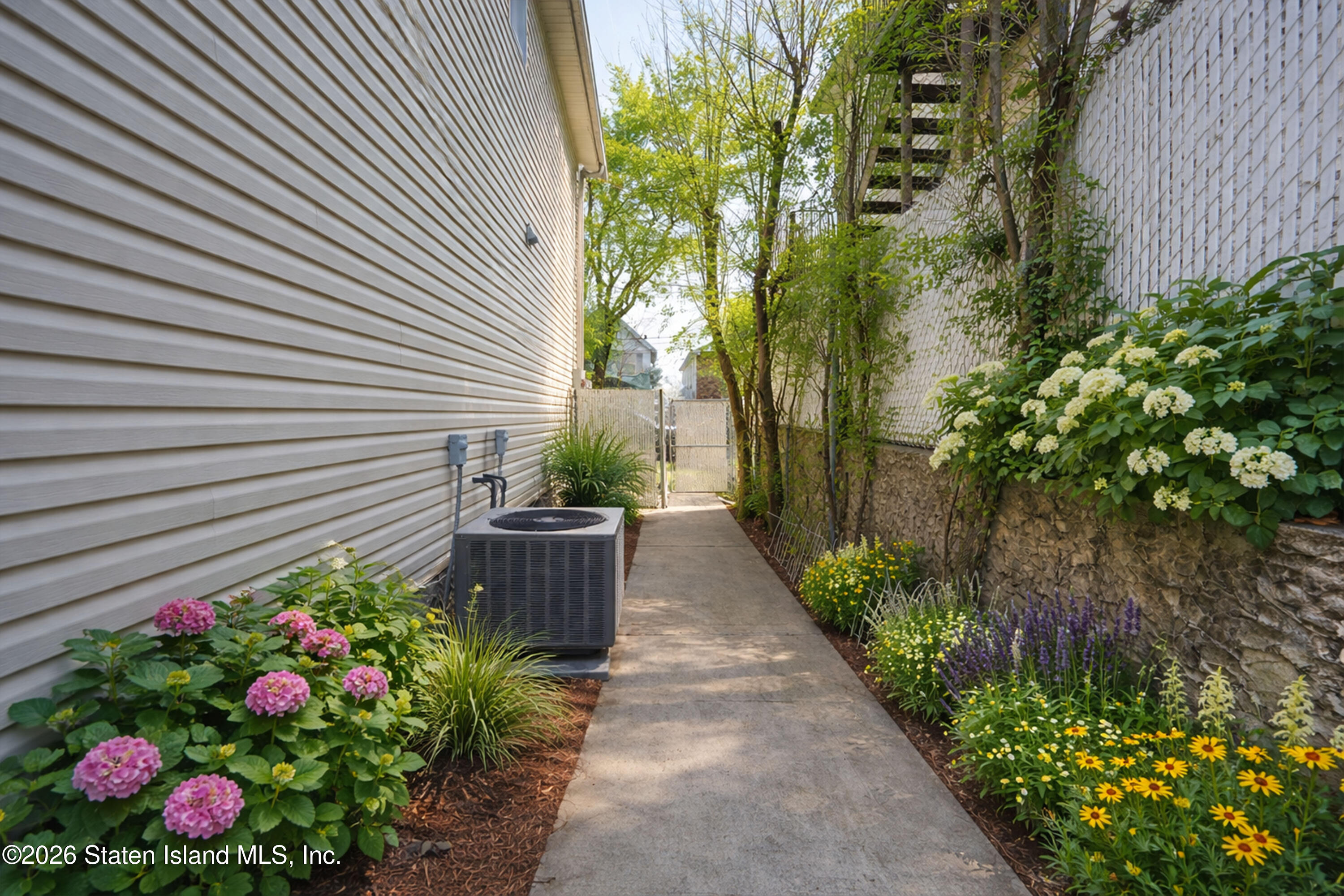 11 Whitaker Place, Staten Island, NY, 10304 image 34