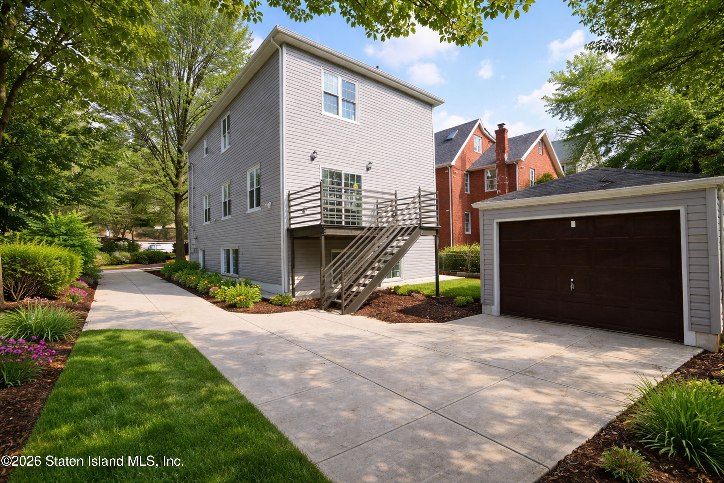 32 Remsen Street Image 3