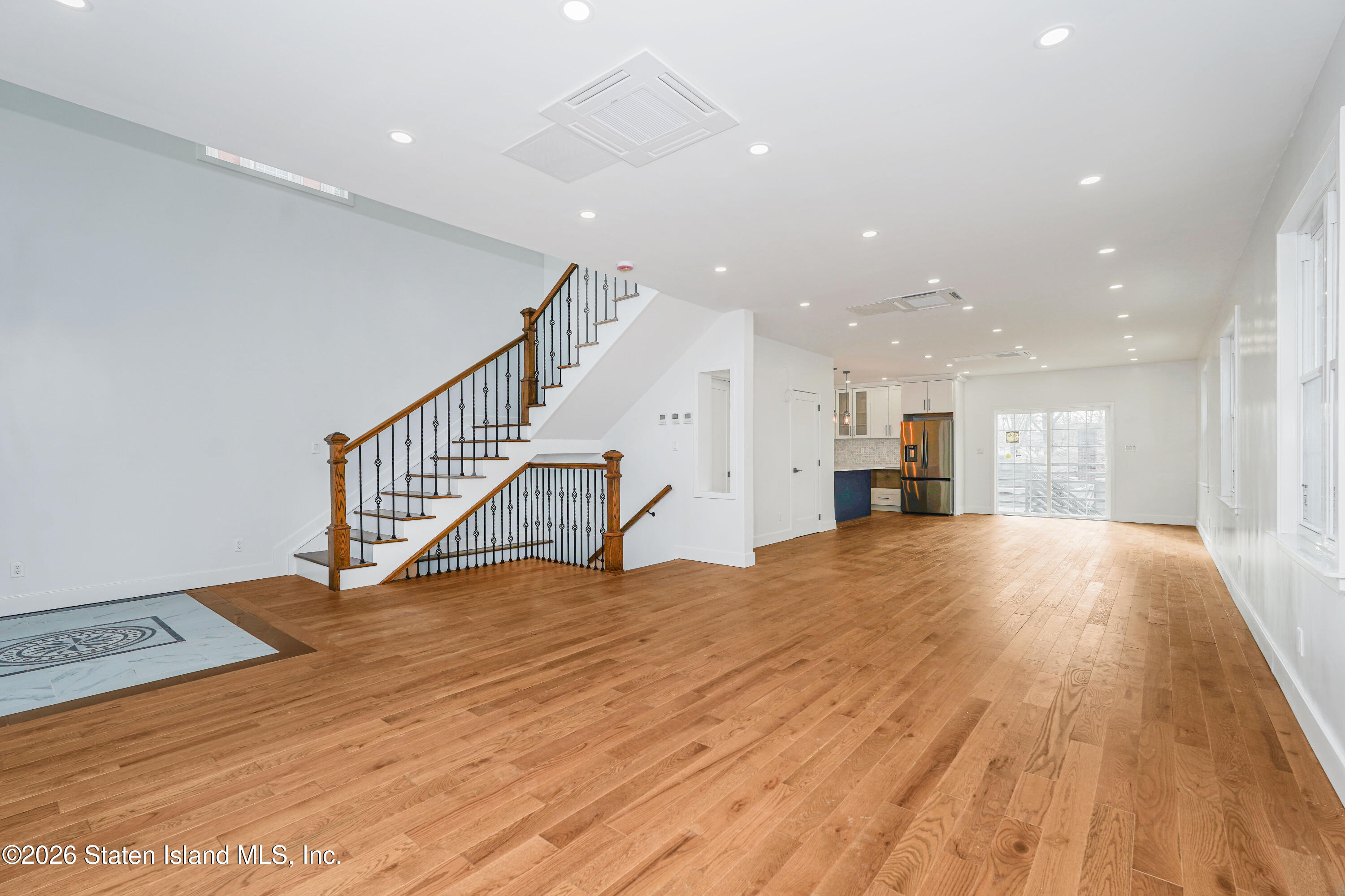 32 Remsen Street, Staten Island, NY, 10304 image 6