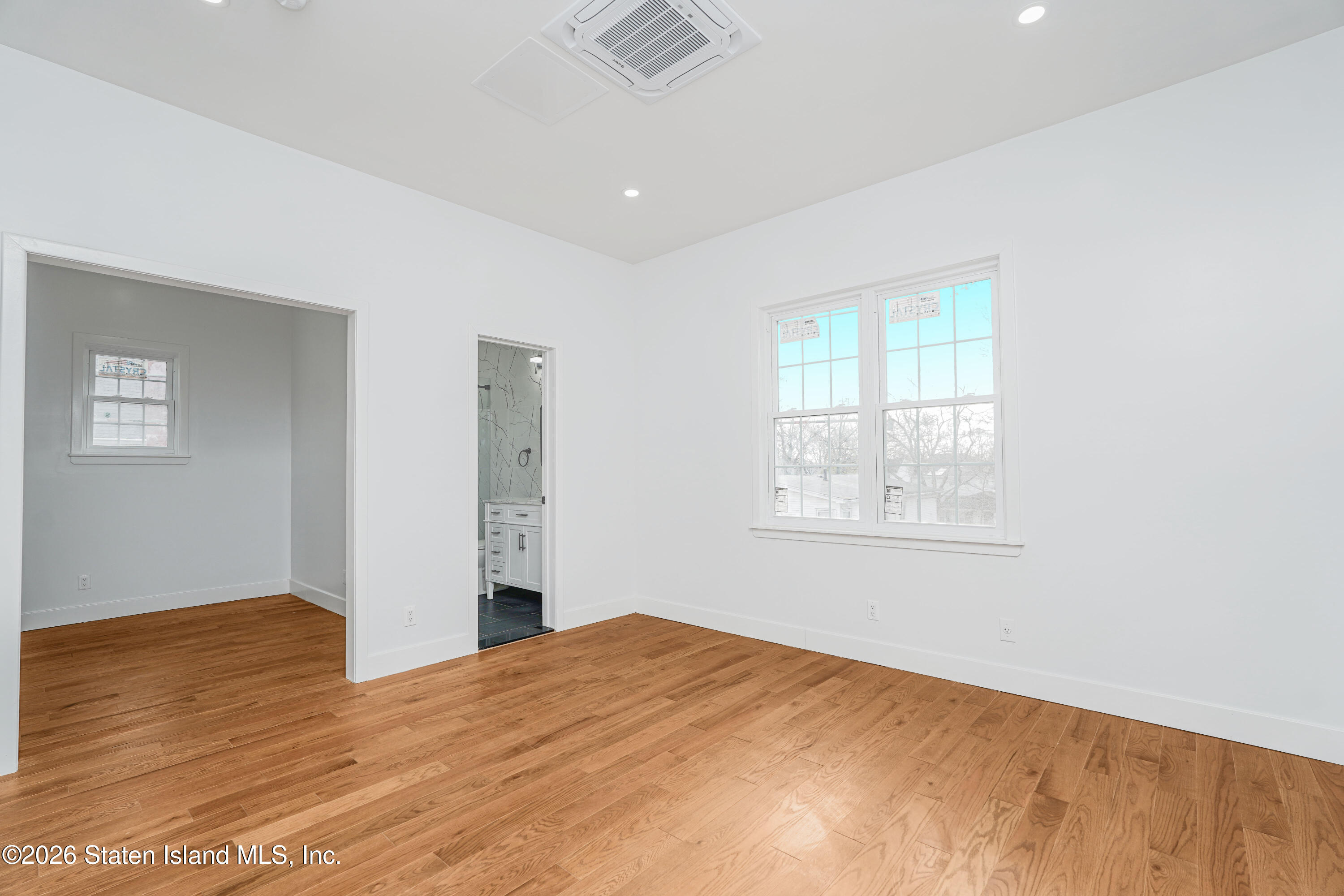 32 Remsen Street, Staten Island, NY, 10304 image 23
