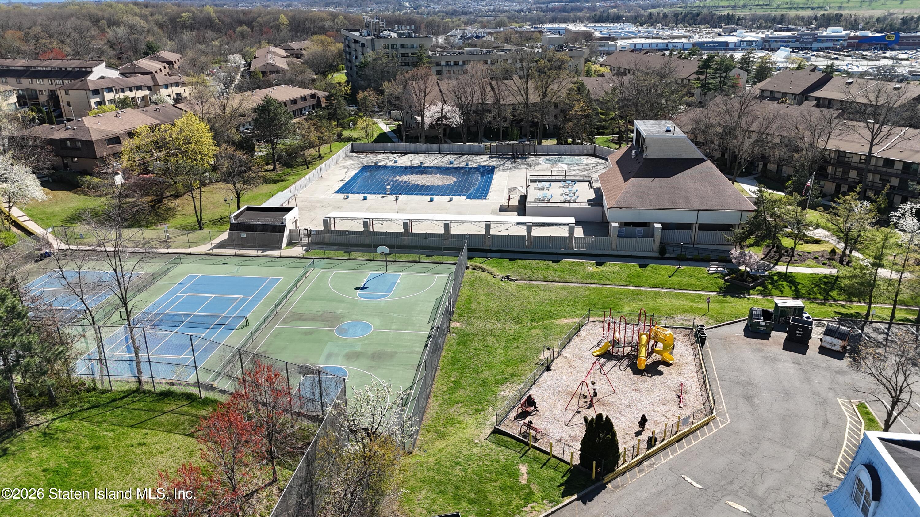 85 Elmwood Park Drive 23, Staten Island, NY, 10314 image 12