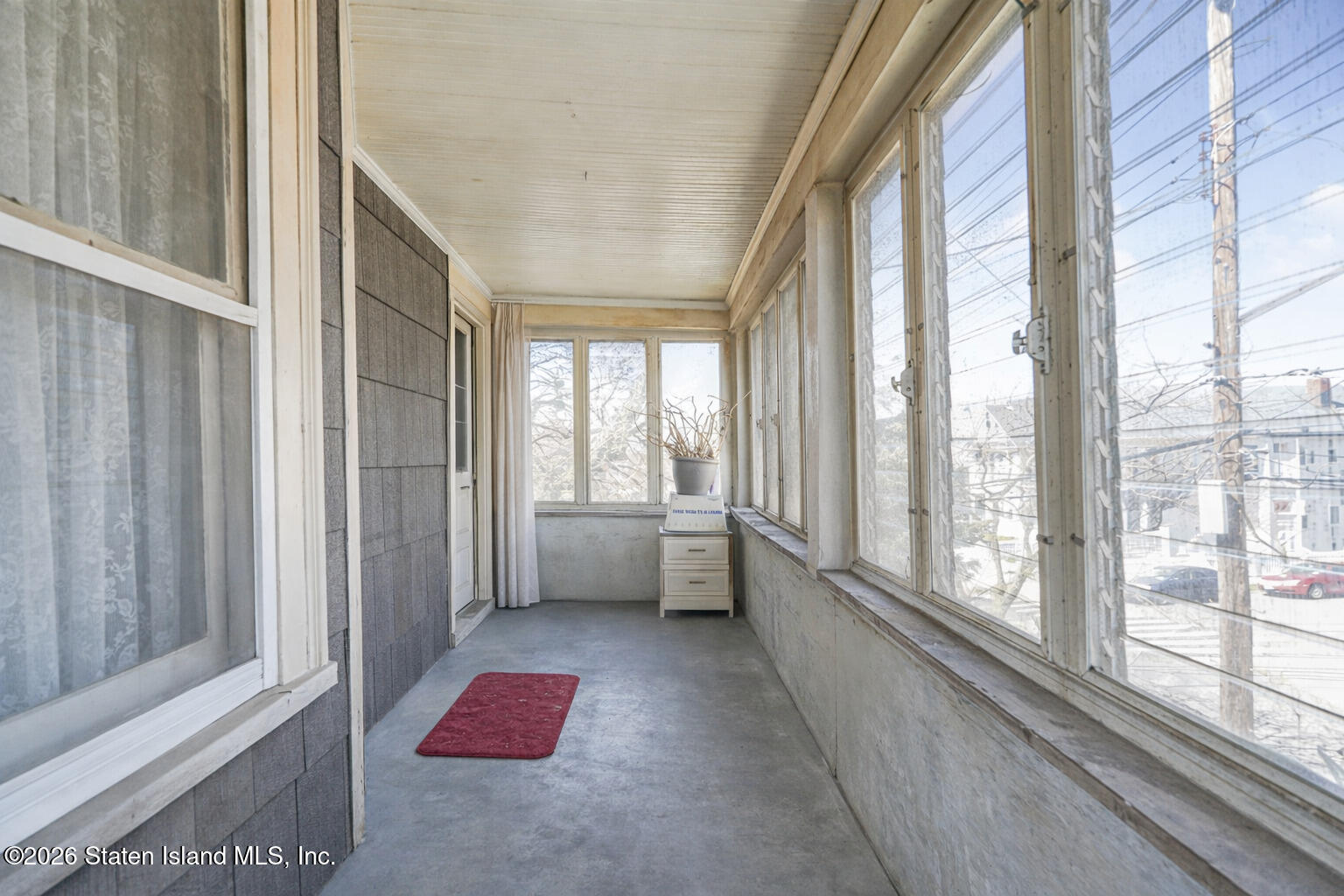 202 Dixon Avenue Image 4