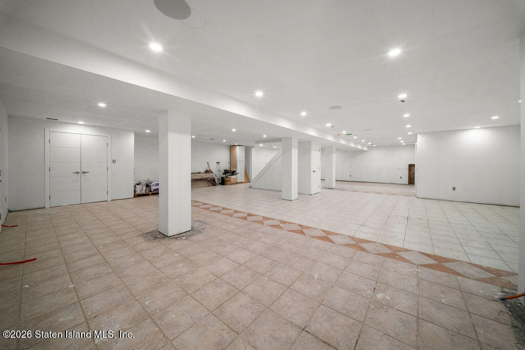 5 Nicolosi Drive, Staten Island, NY, 10312 image 74
