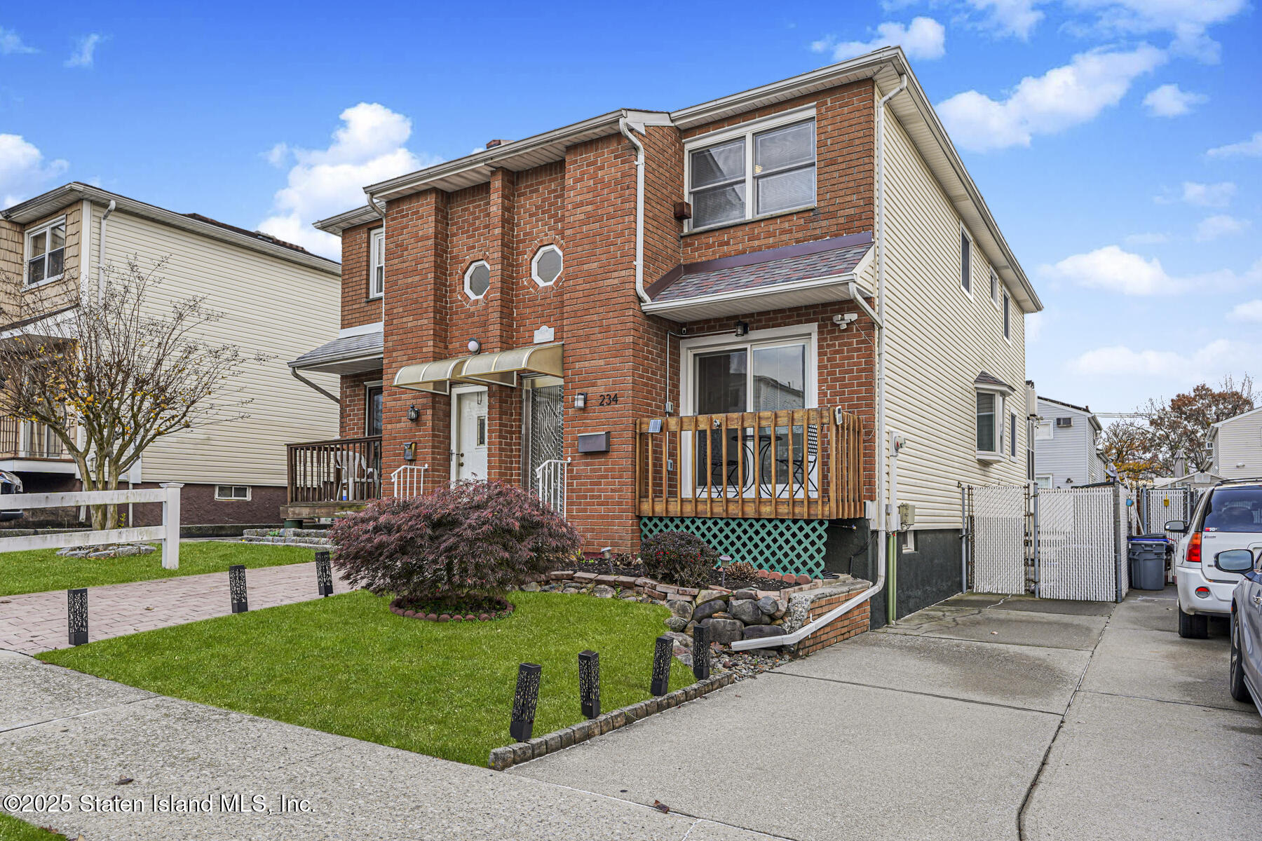 234 Brookfield Avenue Image 2