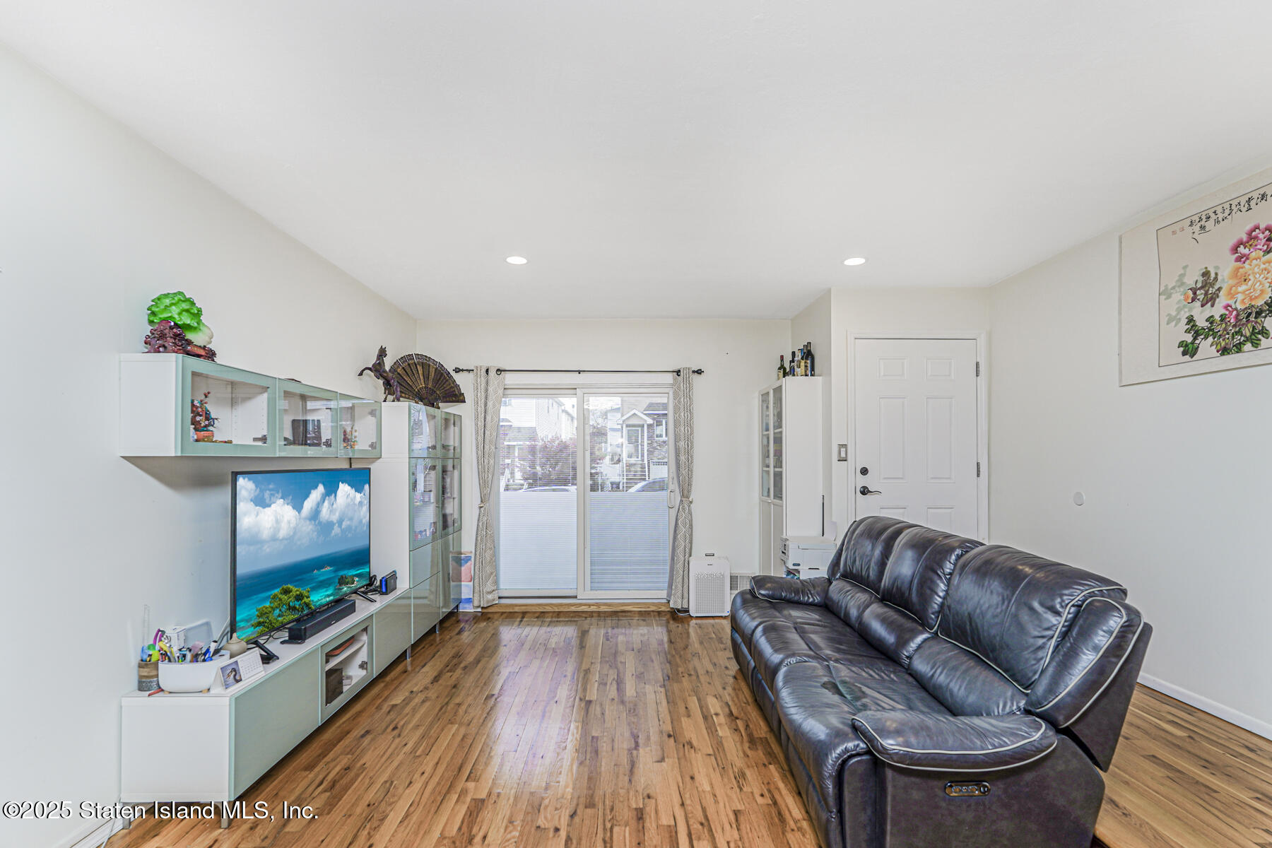 234 Brookfield Avenue Image 4