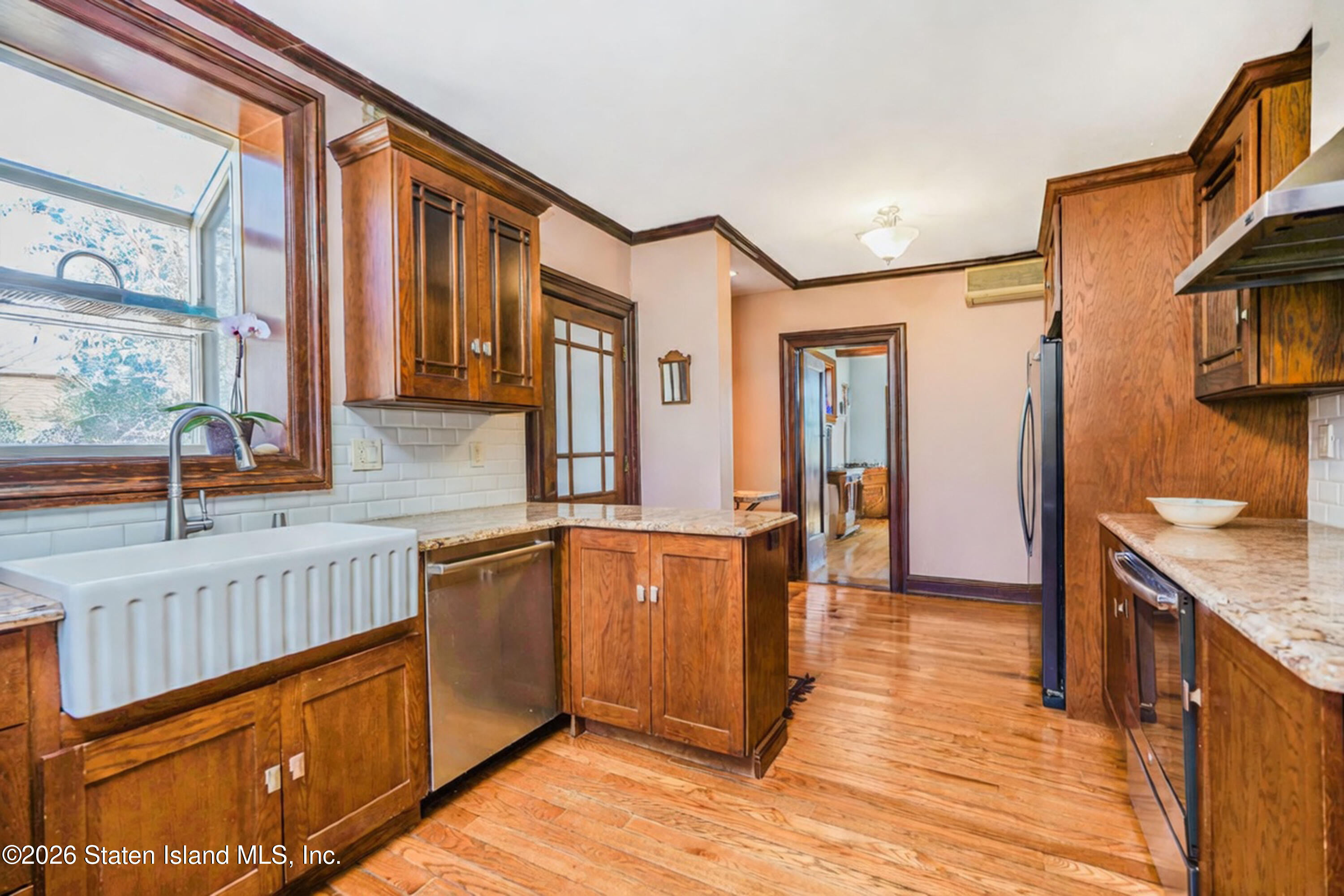 231 Douglas Road, Staten Island, NY, 10304 image 24