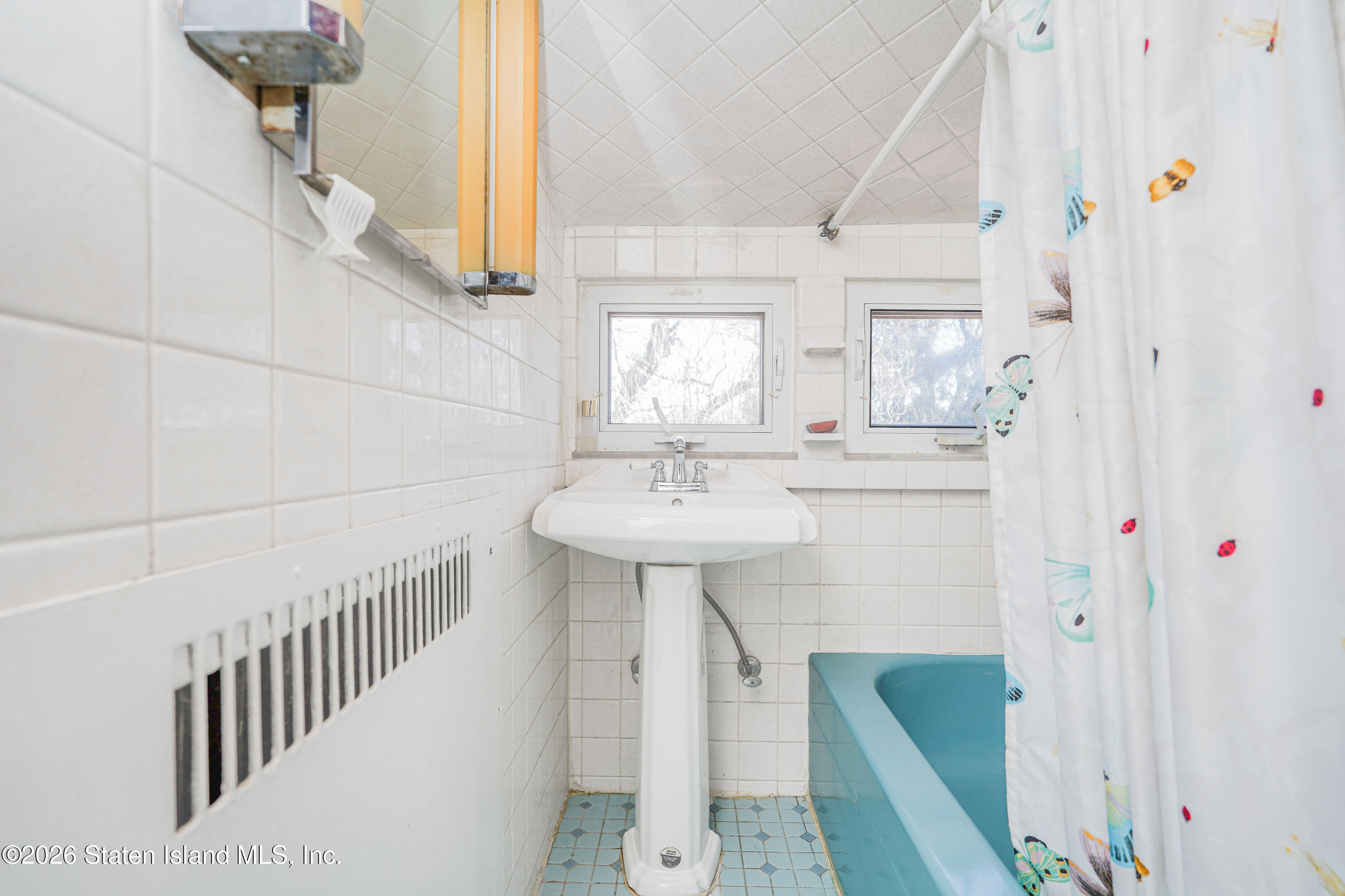 231 Douglas Road, Staten Island, NY, 10304 image 32