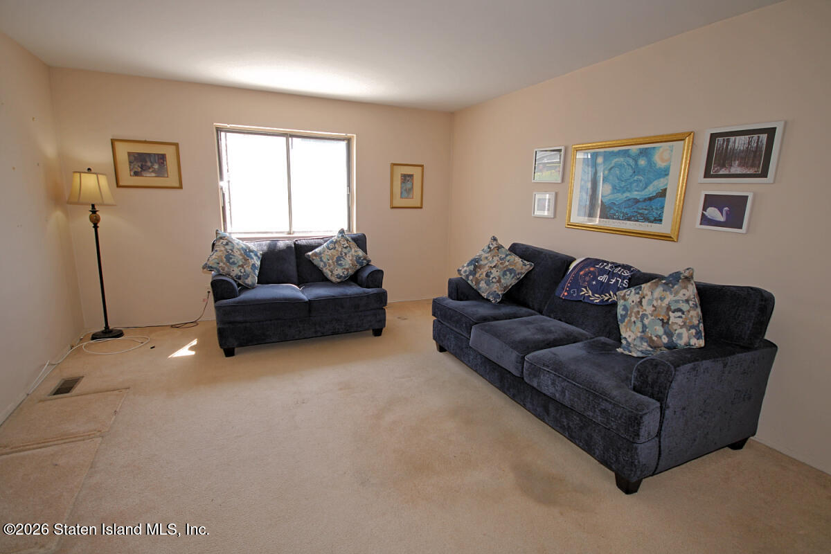 10 Berry Avenue, Staten Island, NY, 10312 image 6
