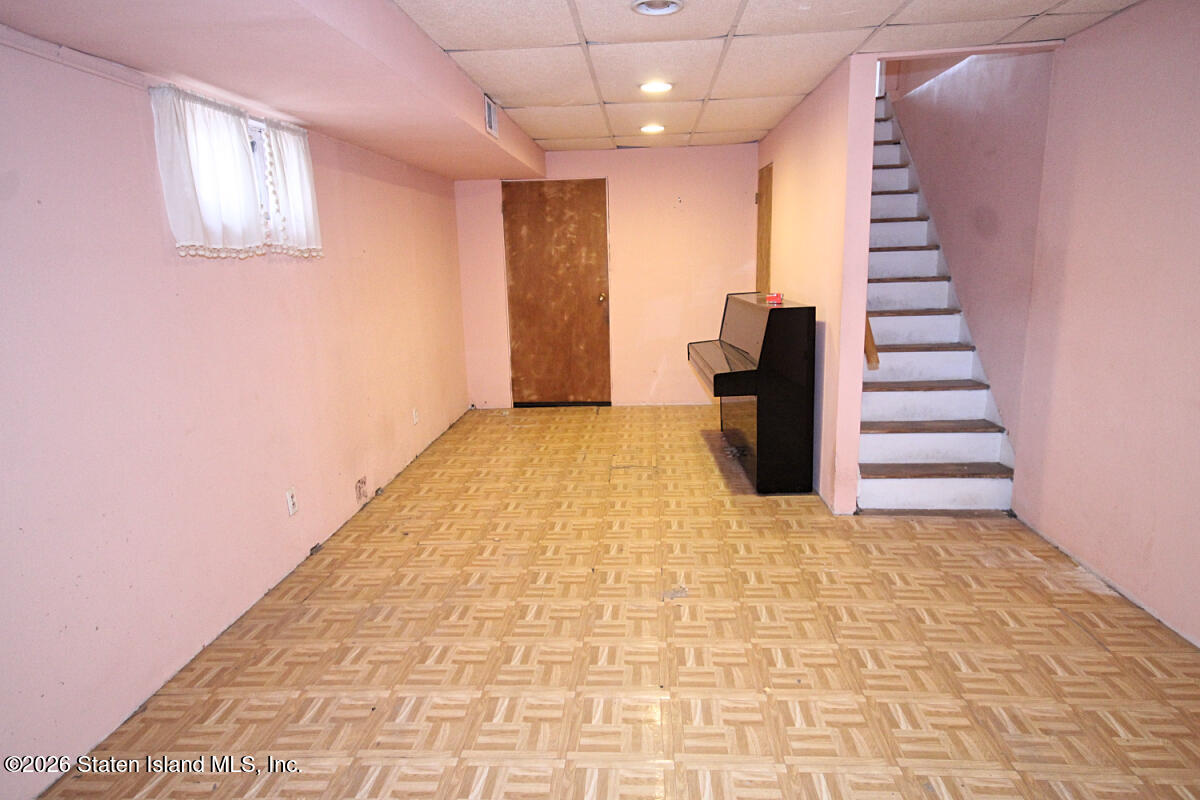 10 Berry Avenue, Staten Island, NY, 10312 image 15