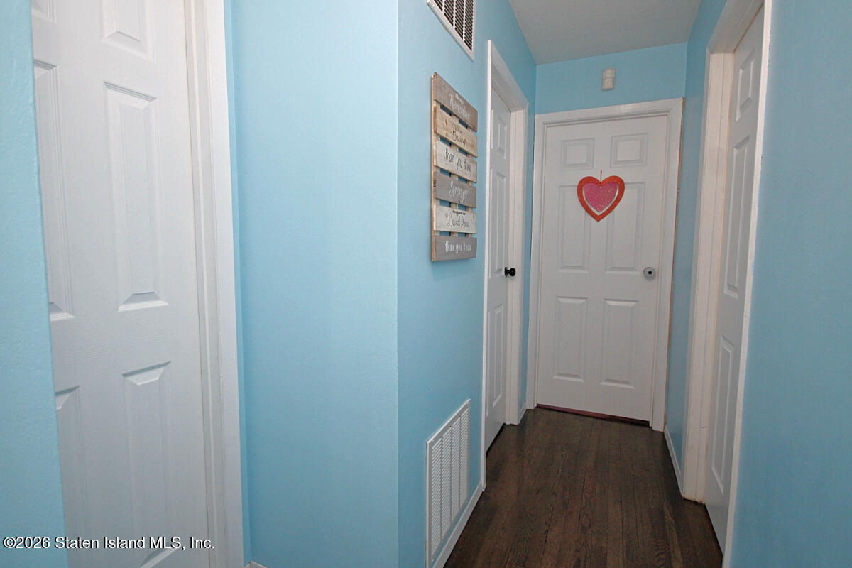 656 Craig Avenue, Staten Island, NY, 10307 image 20