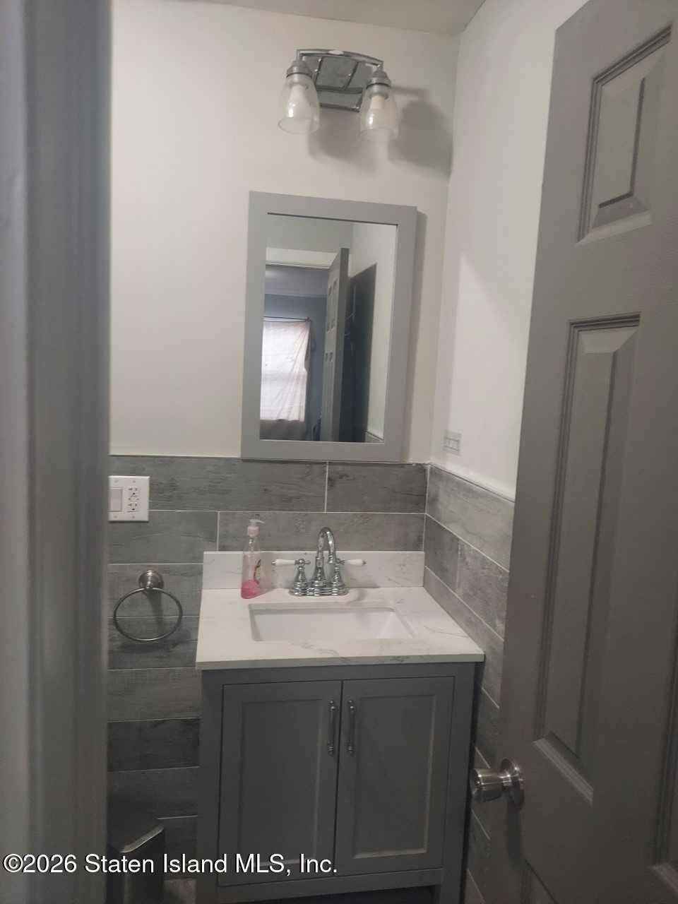 133 Eaton Place, Staten Island, NY, 10302 image 8