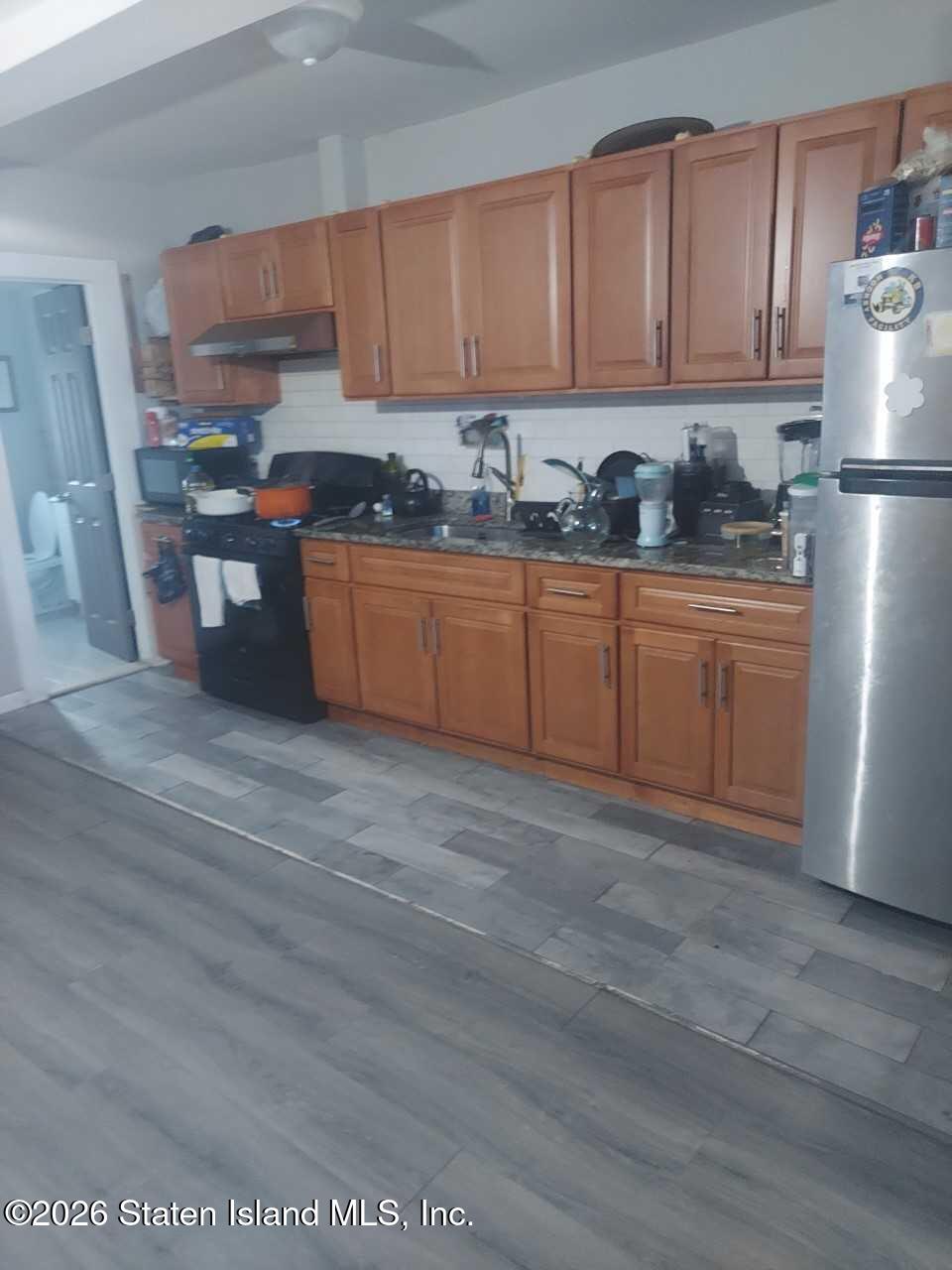 133 Eaton Place Image 5