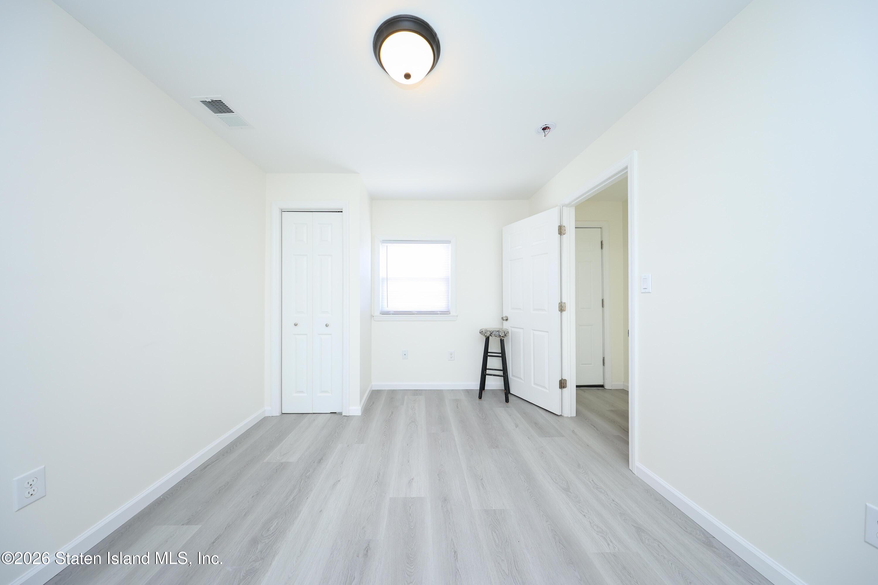 566 Hunter Avenue, Staten Island, NY, 10306 image 14