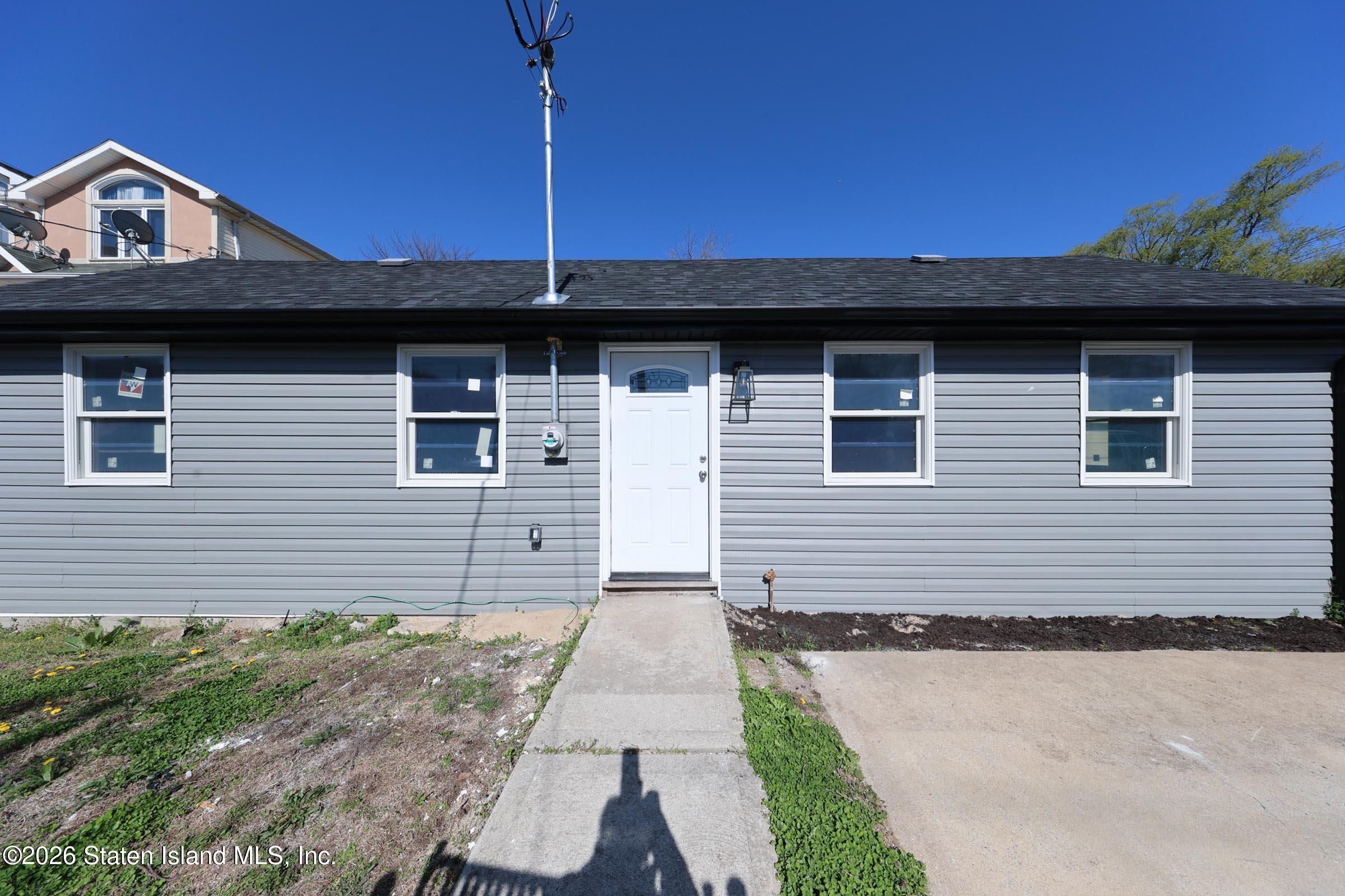 566 Hunter Avenue, Staten Island, NY, 10306 image 21