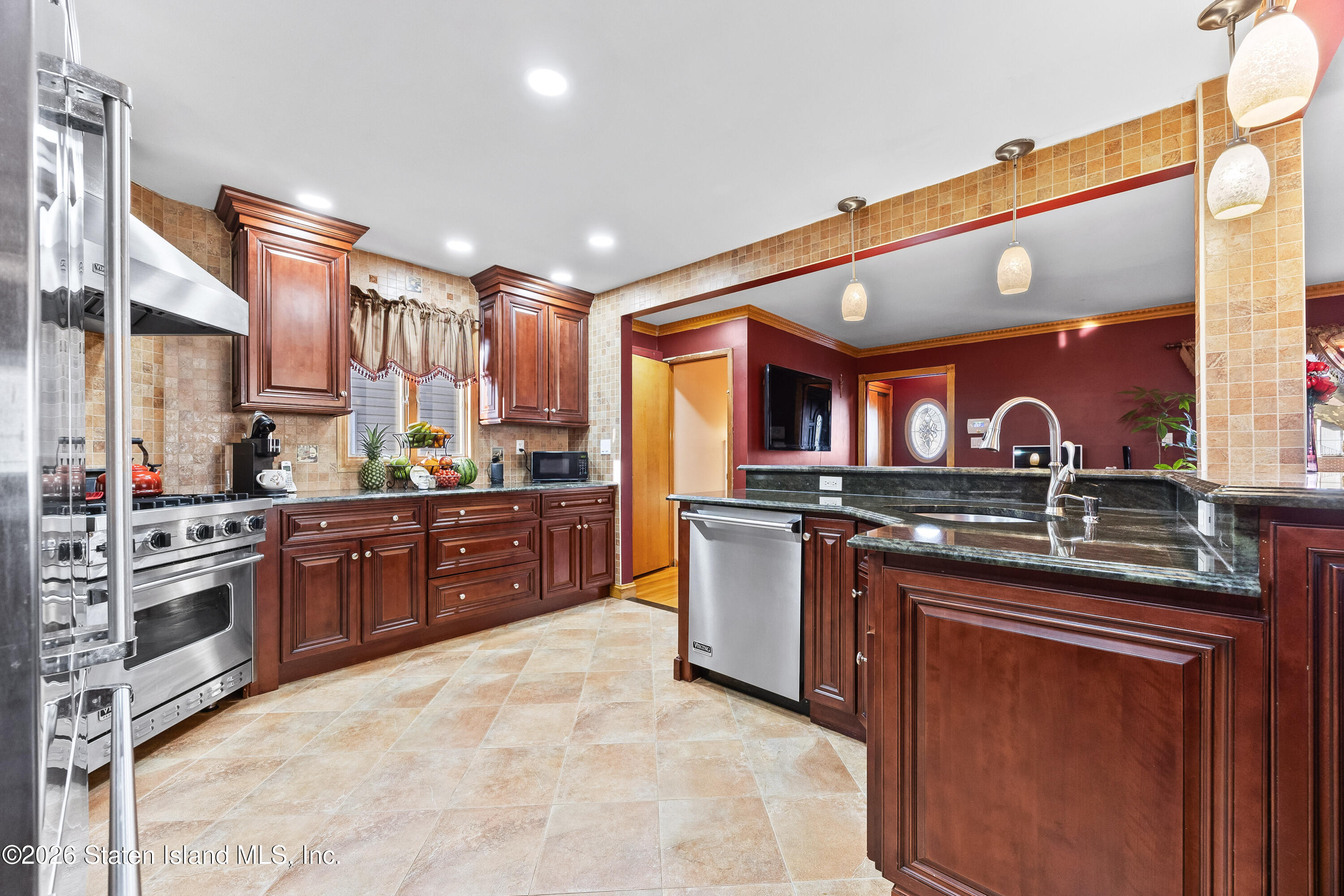 428 Armstrong Avenue, Staten Island, NY, 10308 image 12