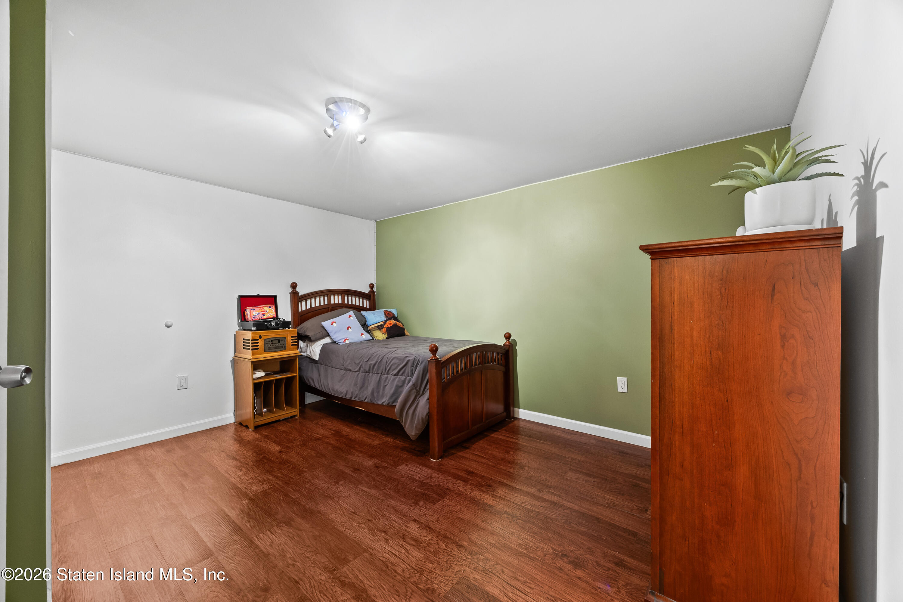 428 Armstrong Avenue, Staten Island, NY, 10308 image 23