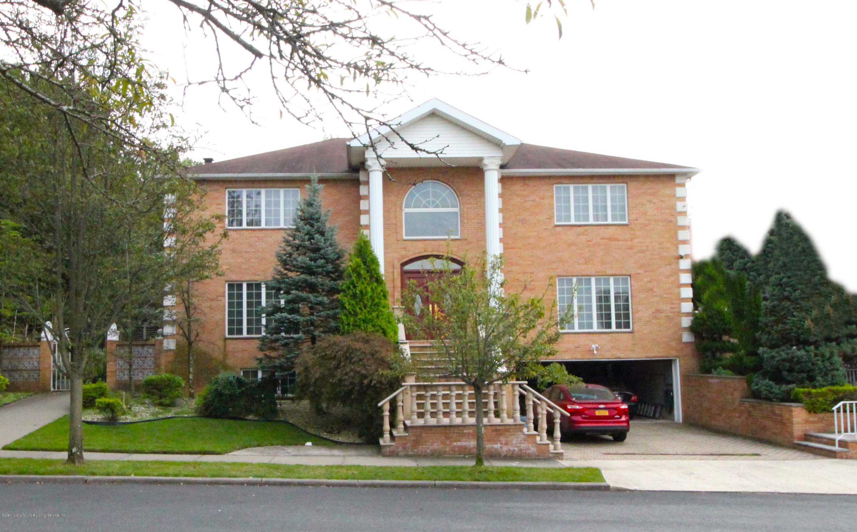 70 Marshall Avenue Image 1