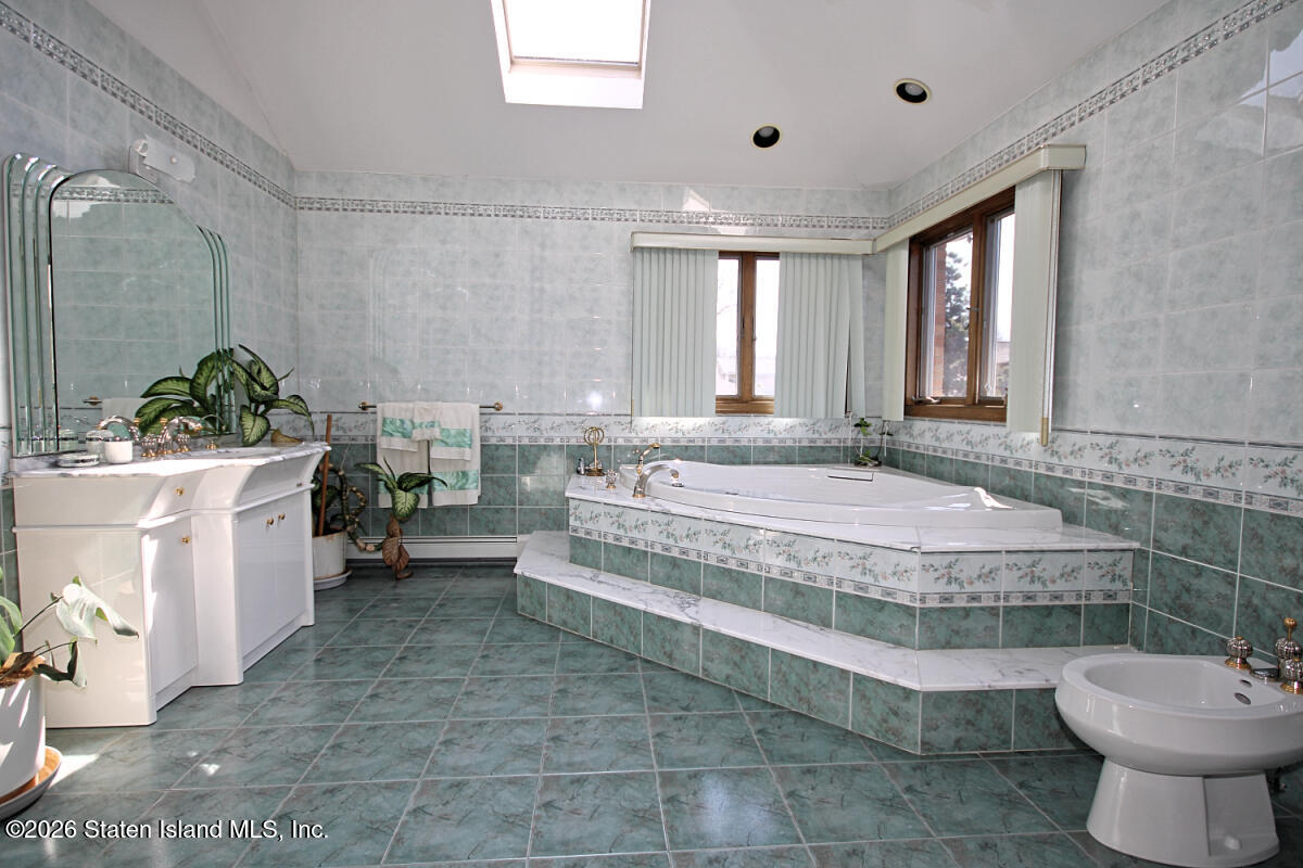 70 Marshall Avenue, Staten Island, NY, 10314 image 38